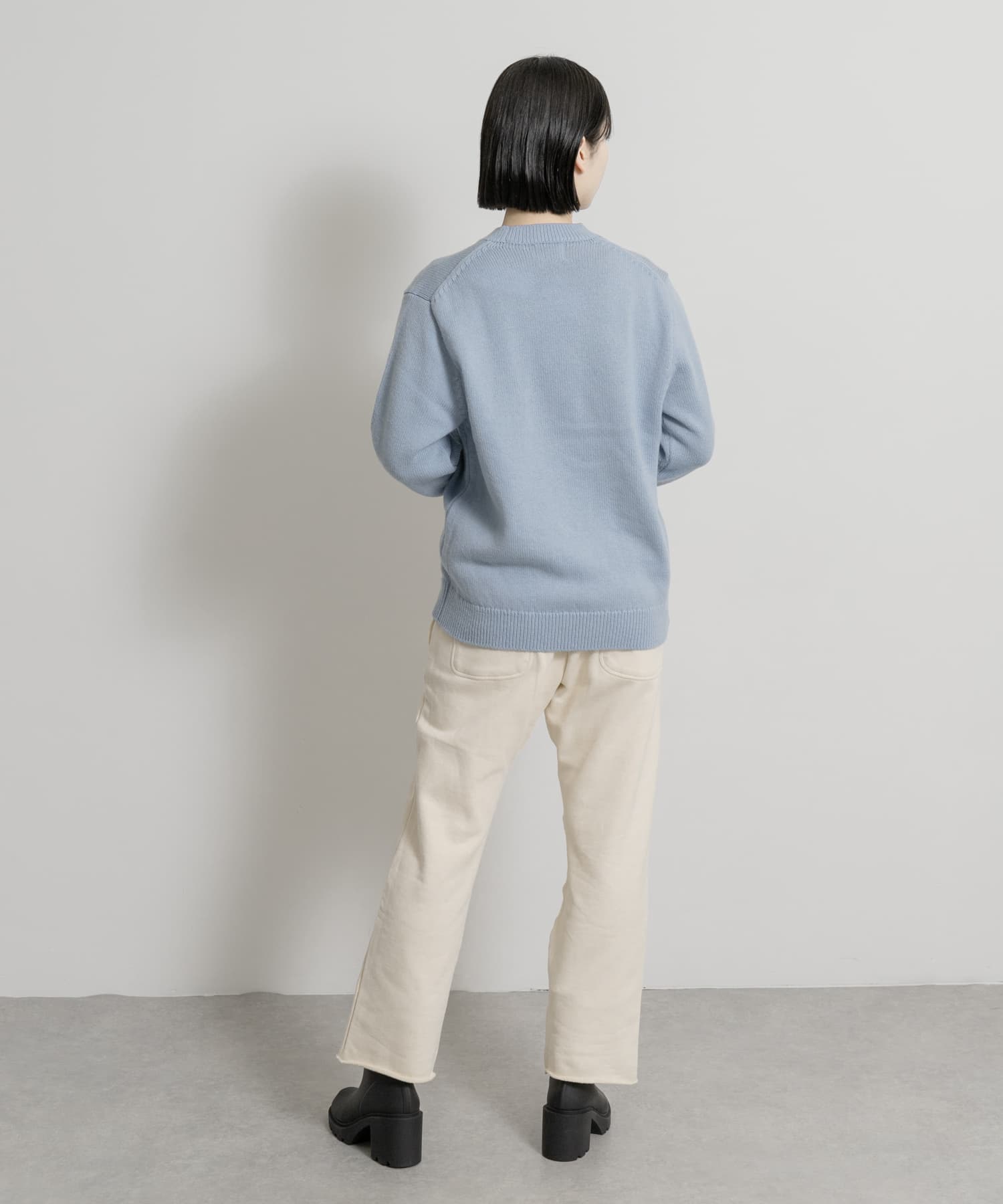 身長 : 164cm サイズ : 1