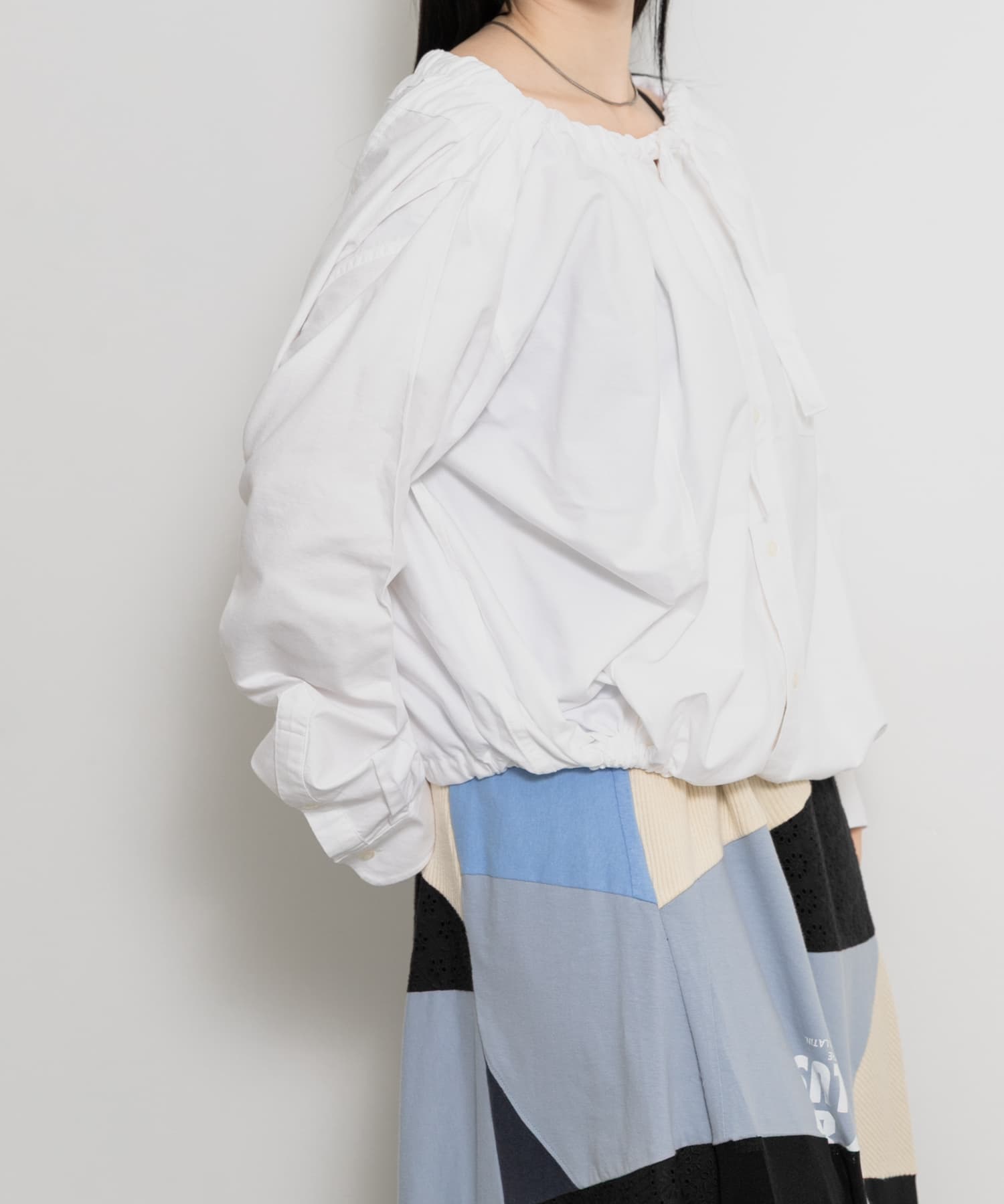 身長 : 156cm サイズ : one