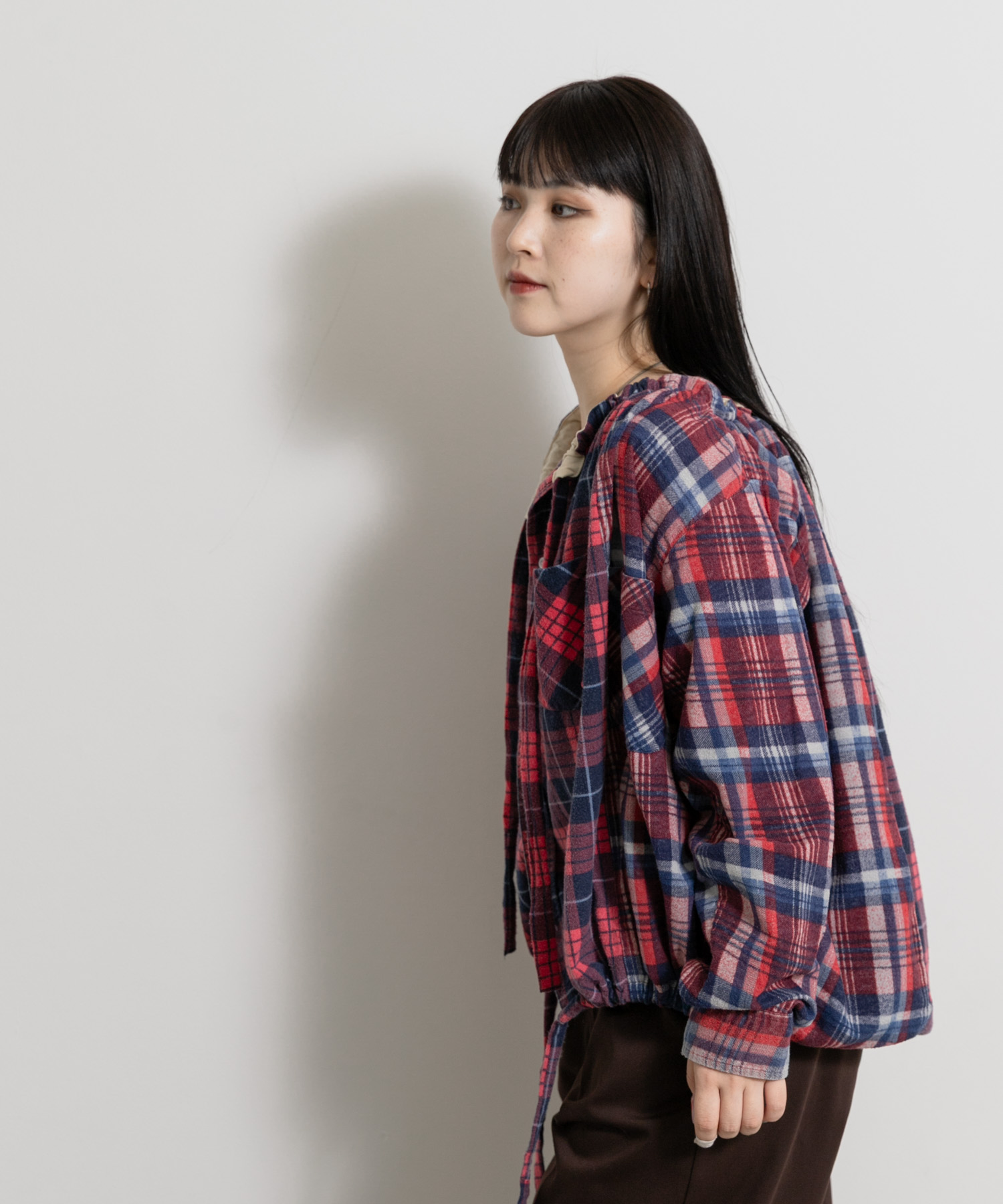 身長 : 156cm サイズ : one