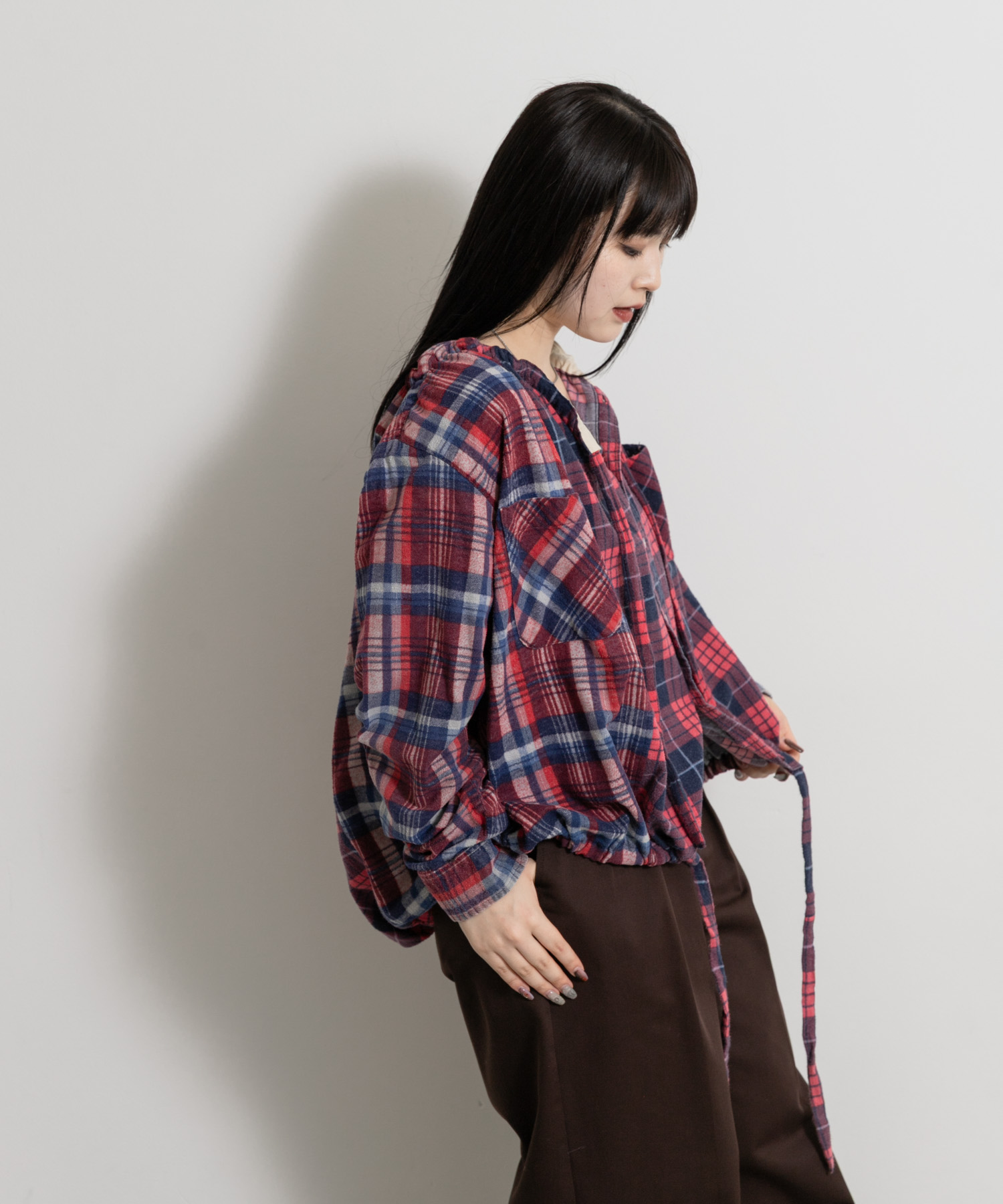 身長 : 156cm サイズ : one