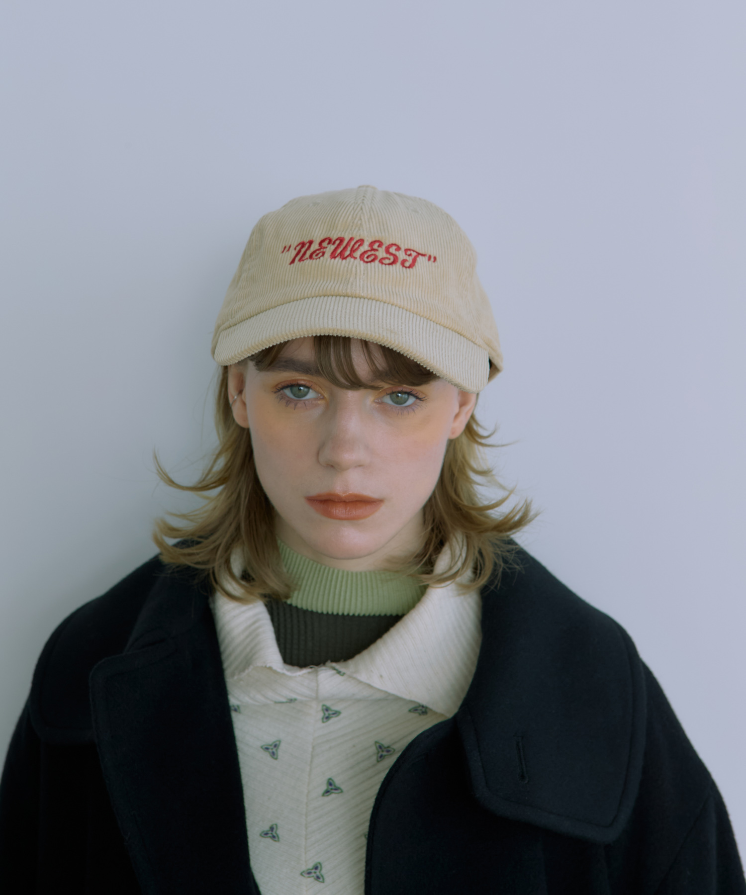 beige