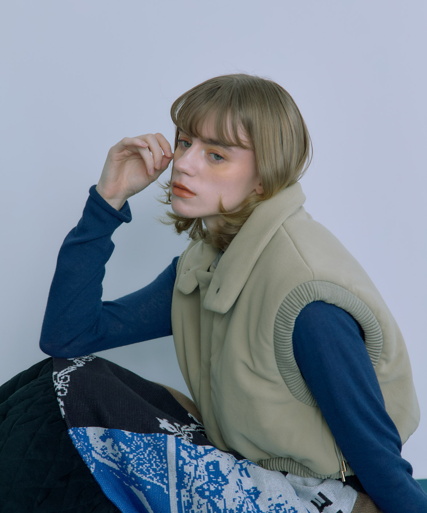 BEIGE