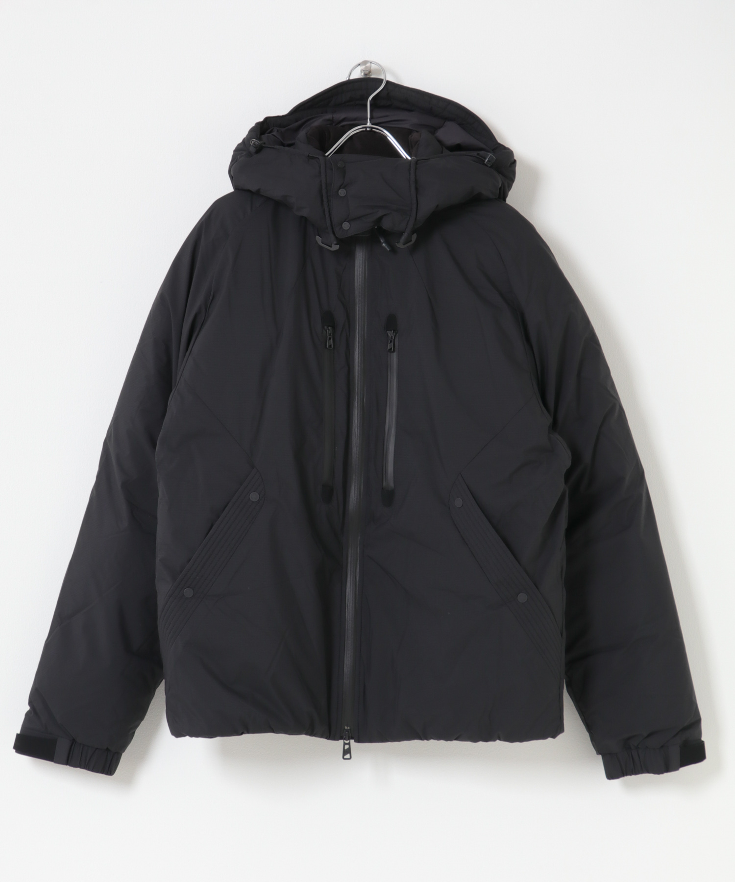 F/CE.　DETACHABLE HOODIE BOMB JK