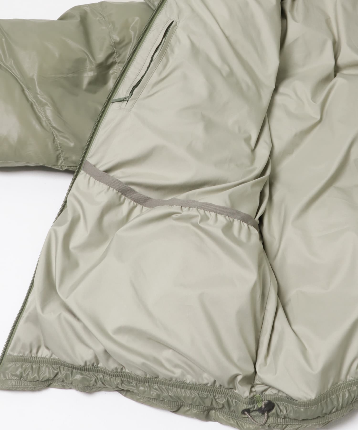 F/CE.　MINIMAL PADDING PARKA Olive M