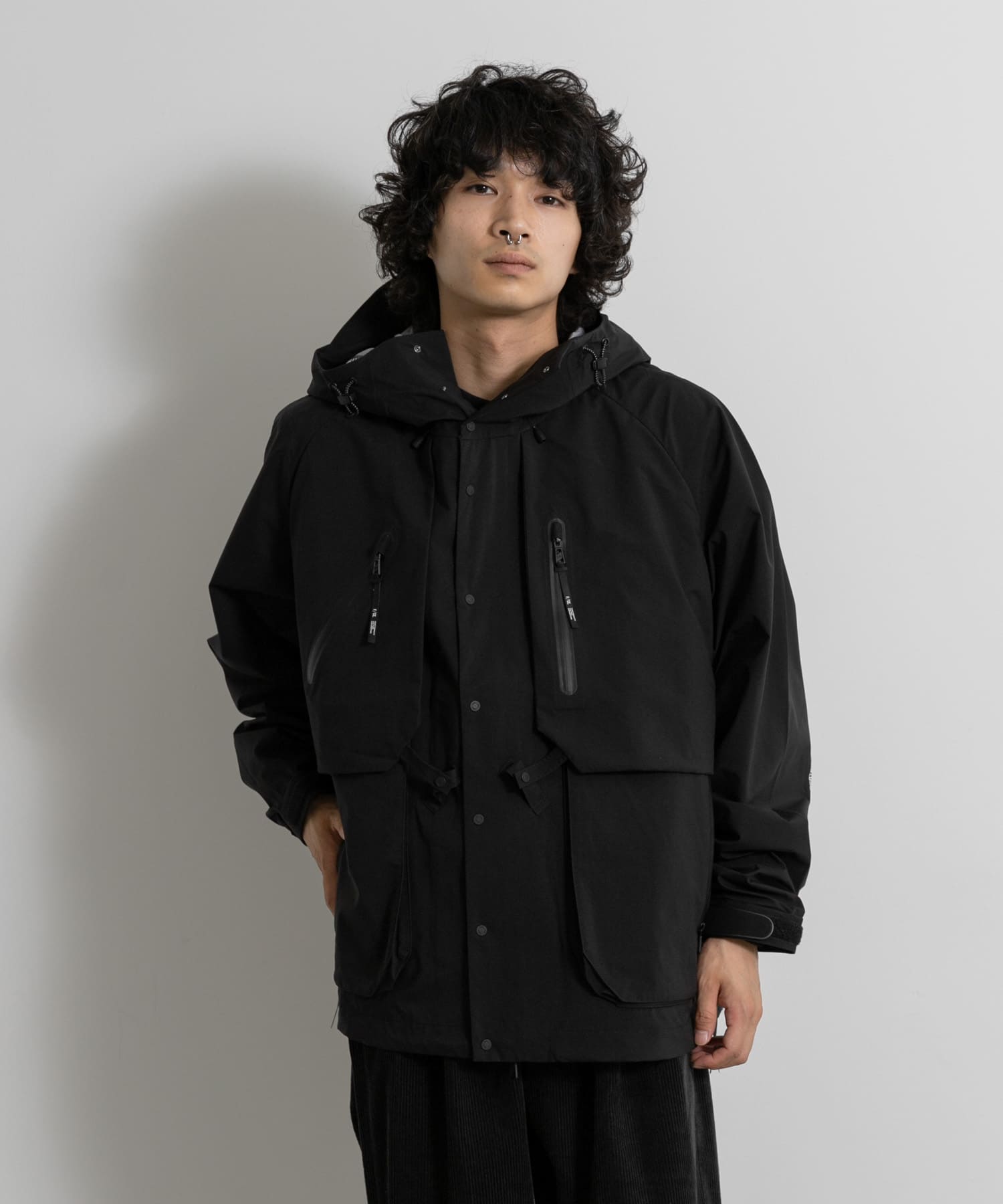 F/CE.　ALL-WEATHER SHELL