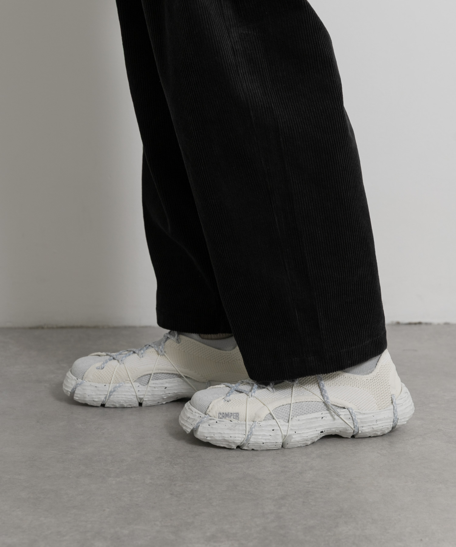 003WHT