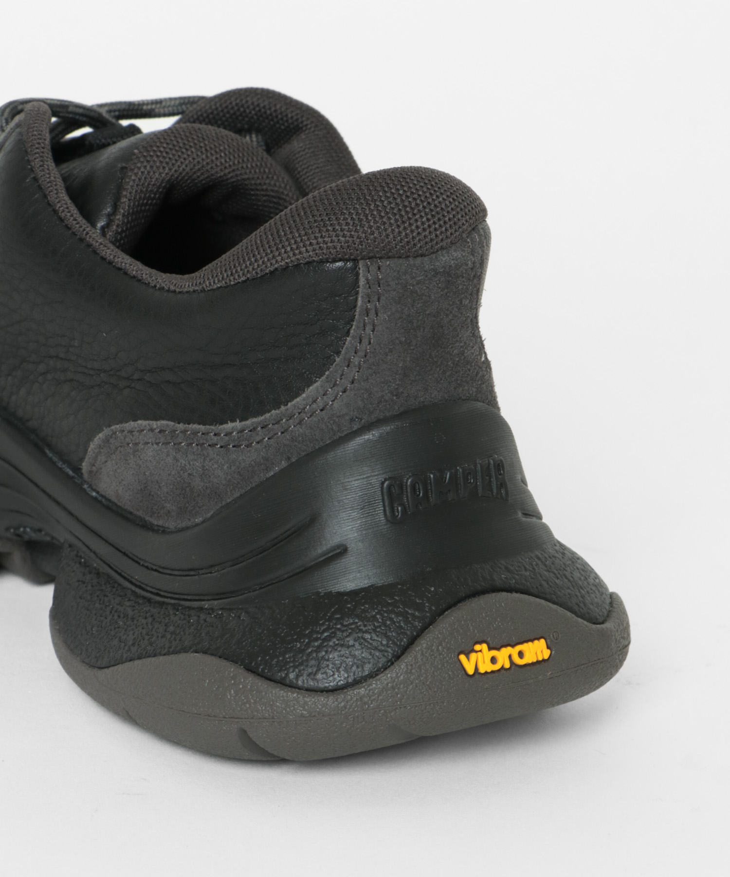001BLK
