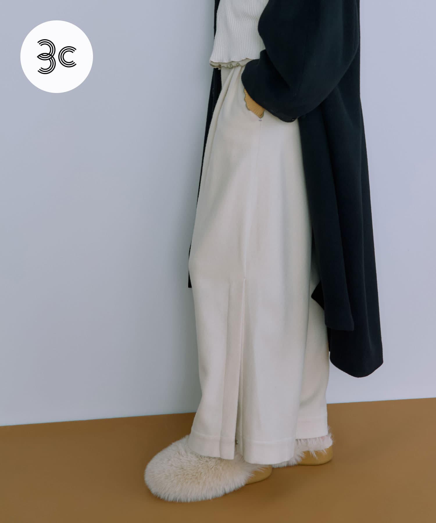 cwtch　WOOL SLIT WIDE PANTS