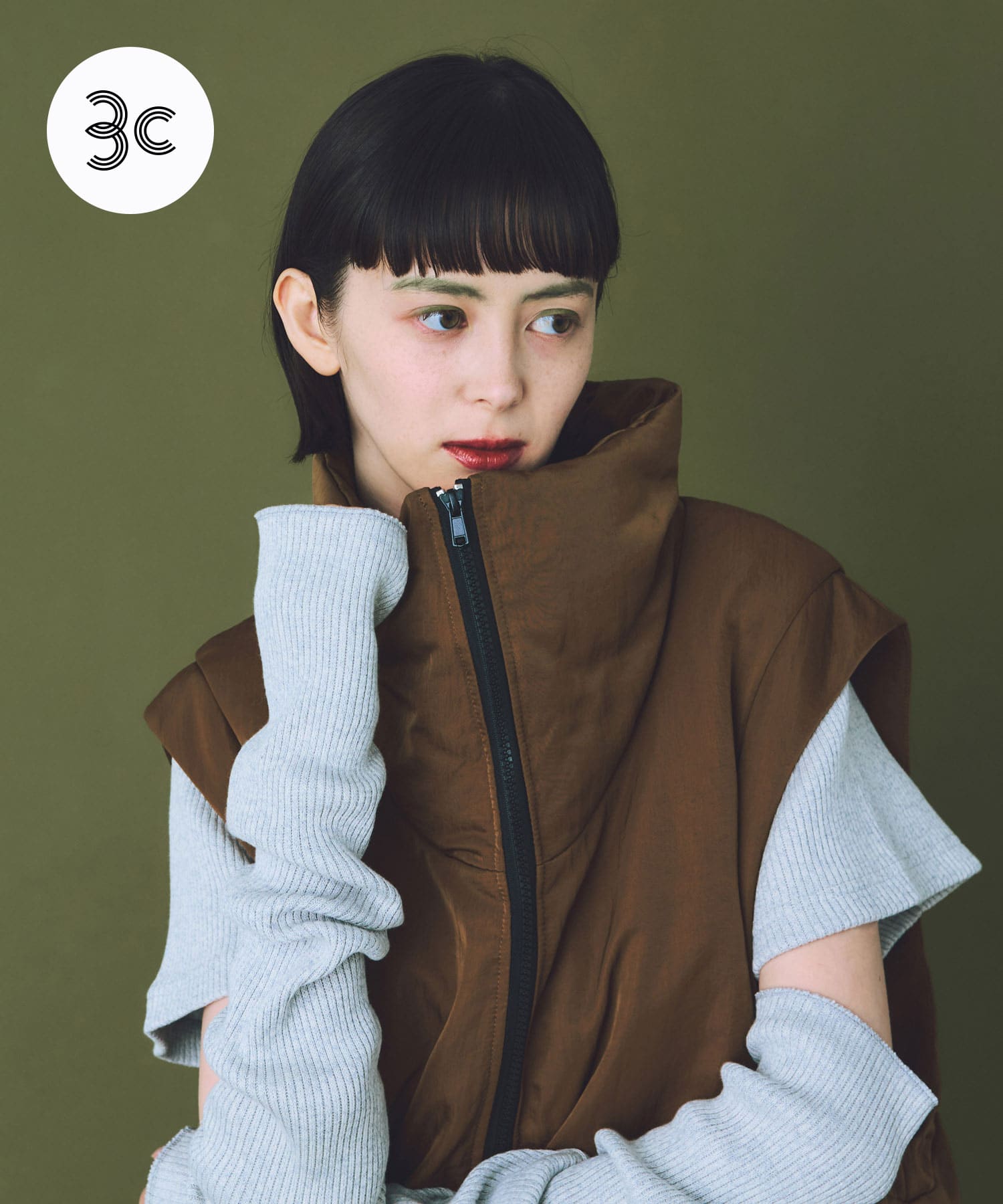 cwtch　HIGHNECK VEST