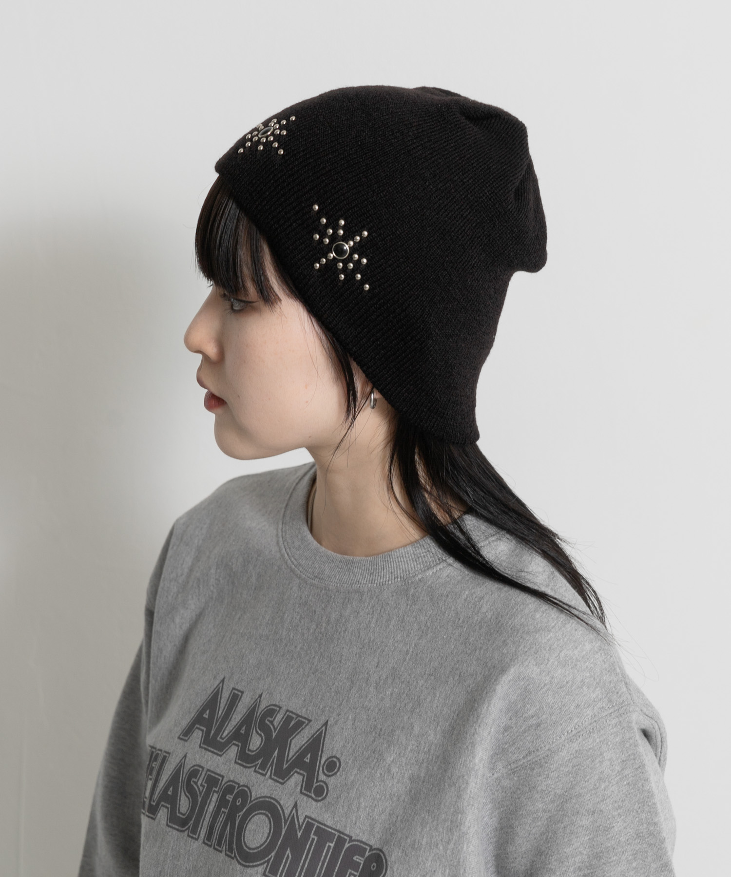 neith.tokyo　Metal Studs Beanie Black Free