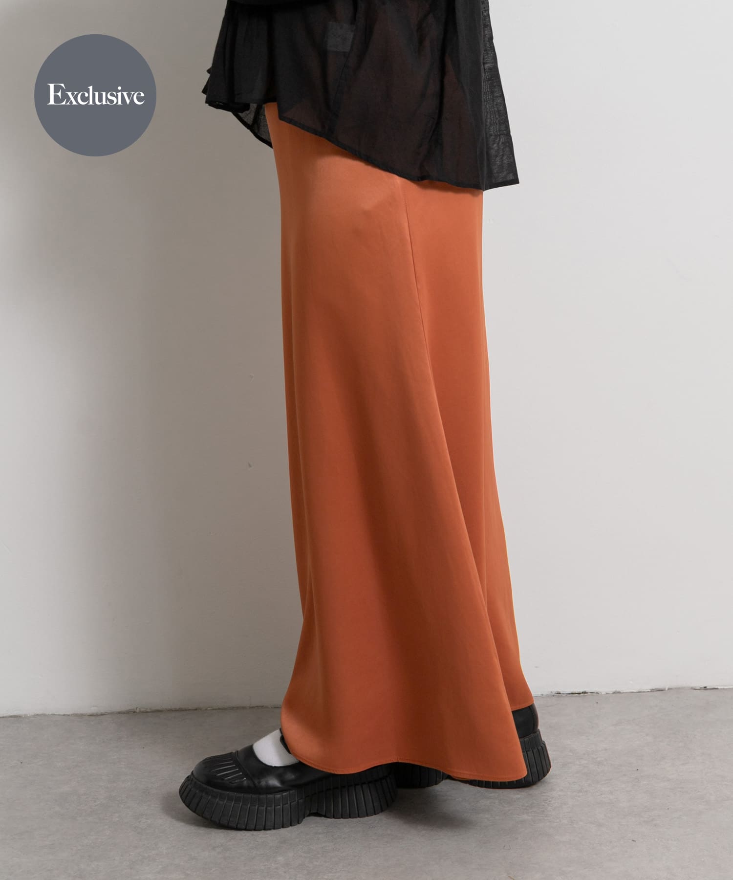 『別注』MIDIUMISOLID×THE GOODLAND MARKET　satin mermaid skirt