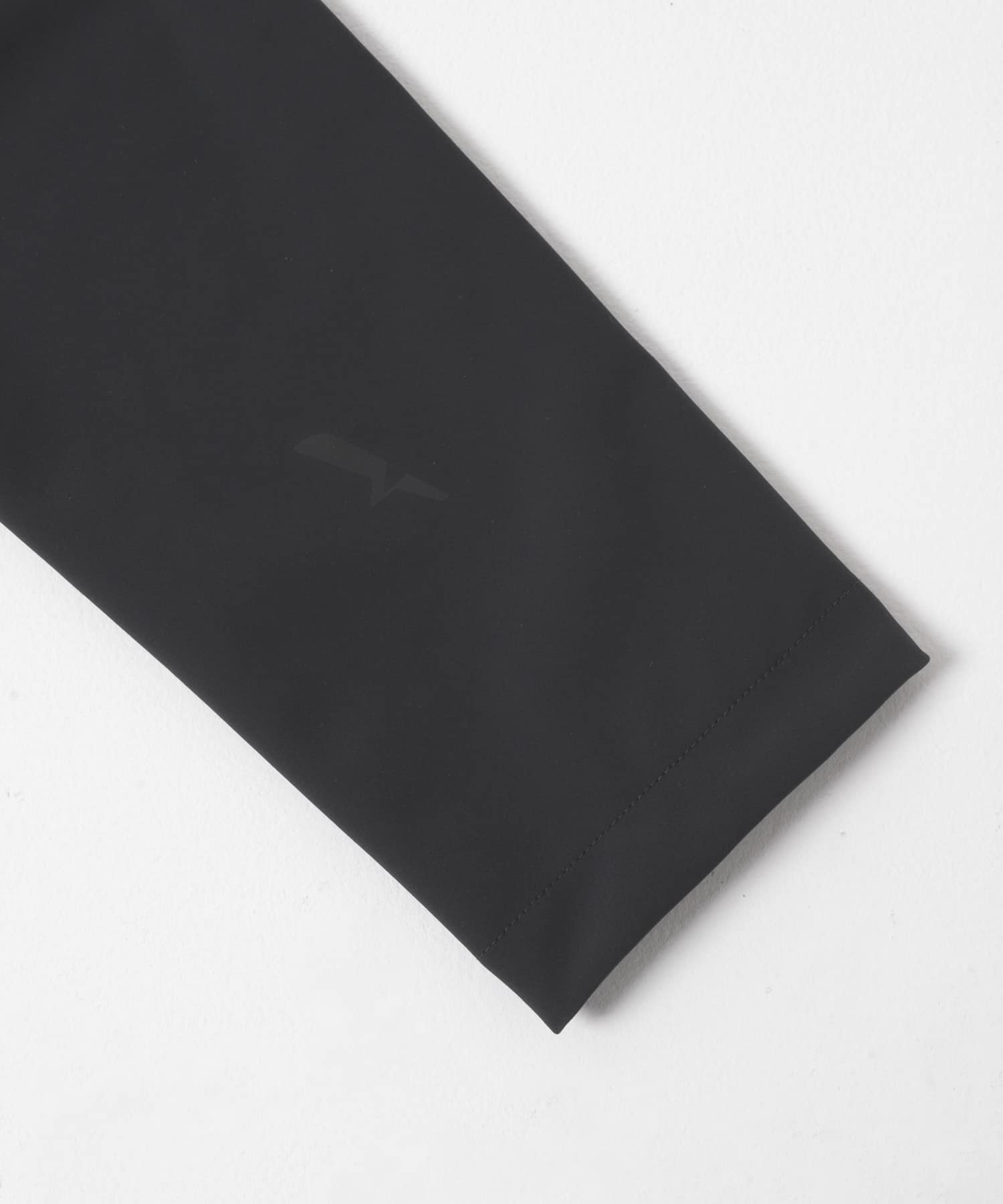 AIGLE　ソフトシェル 3レイヤージャケット NOIR 38