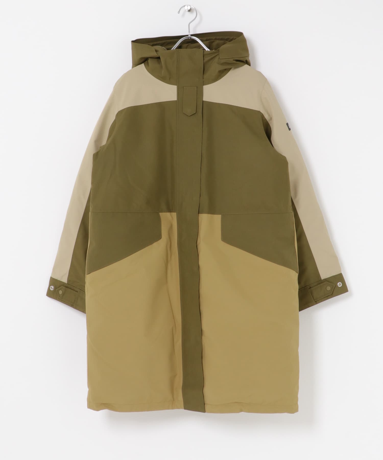 AIGLE　ゴアテックス インサレーション カラーブロックジャケット