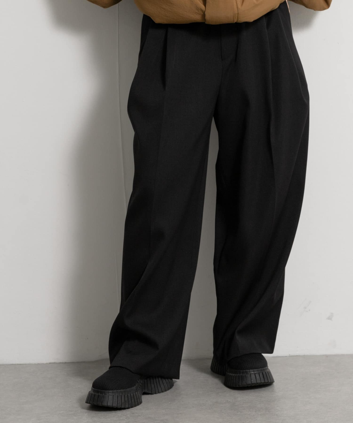 &her　Wool Tack Pants