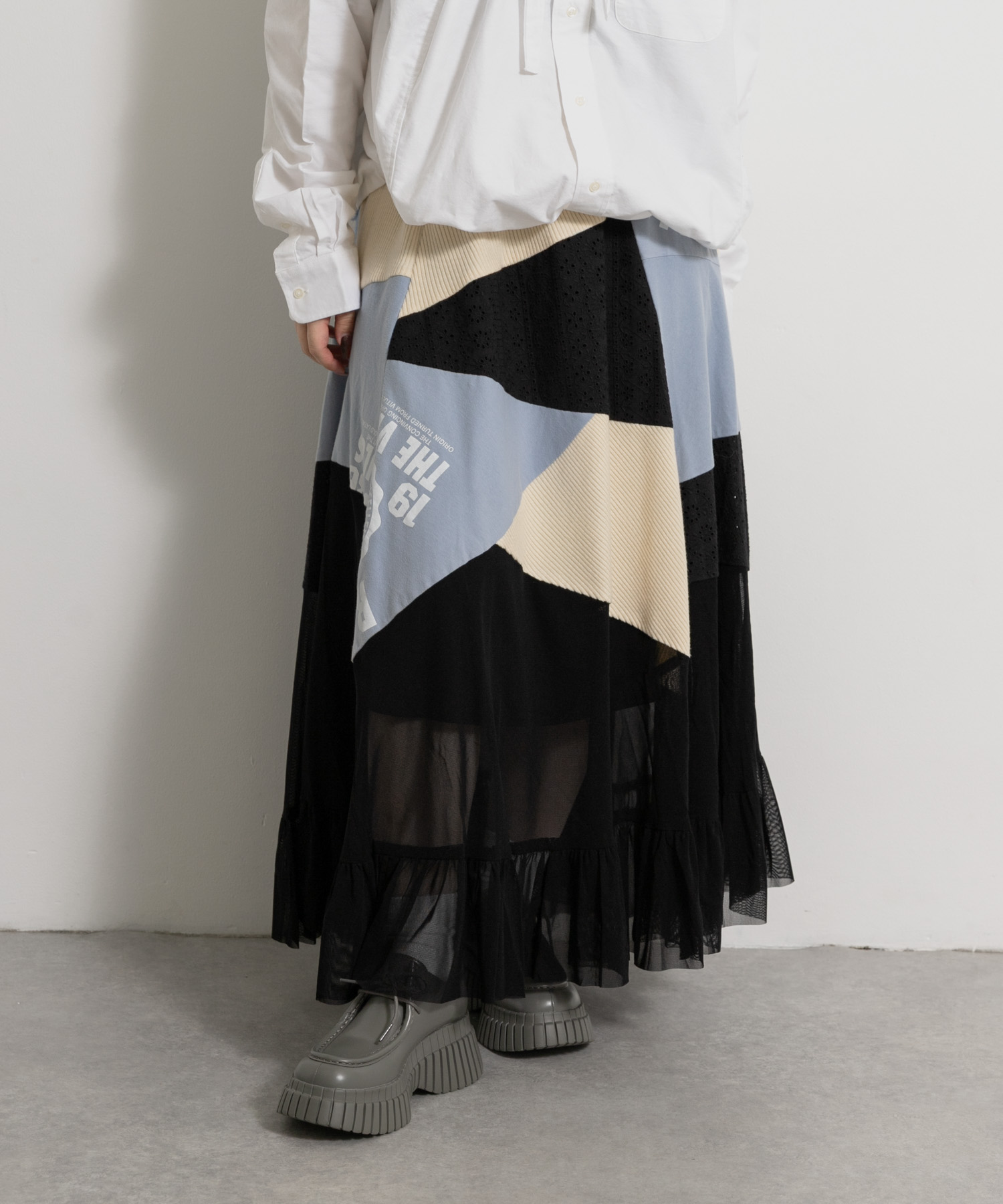 身長 : 156cm サイズ : FREE