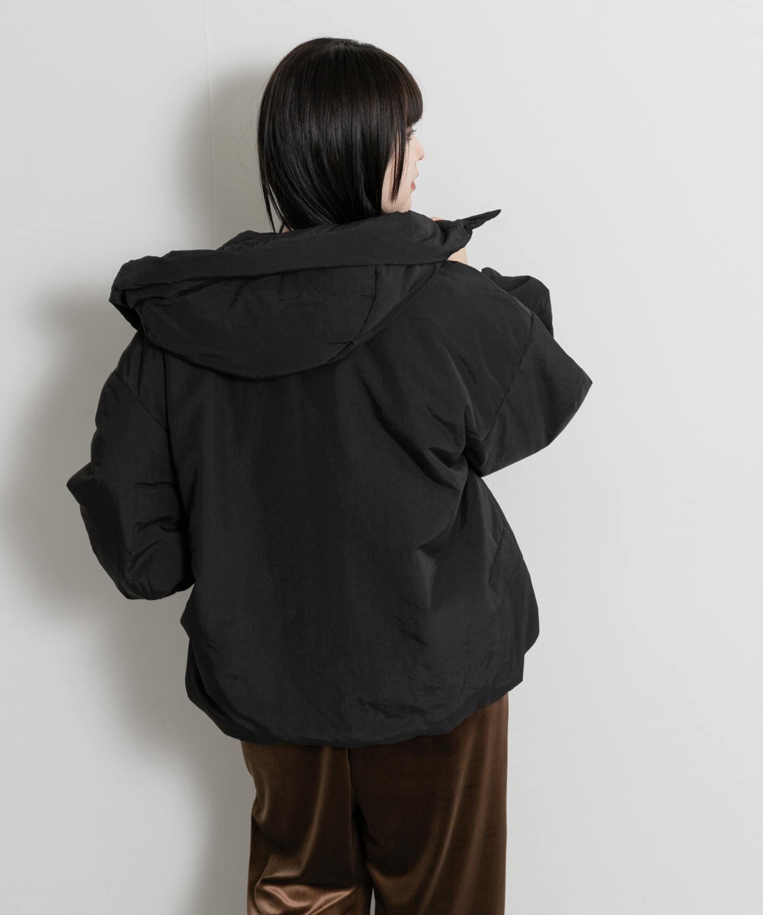 身長 : 156cm サイズ : 38