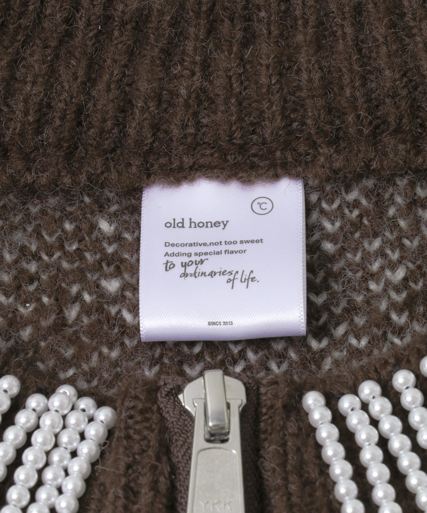 04brown