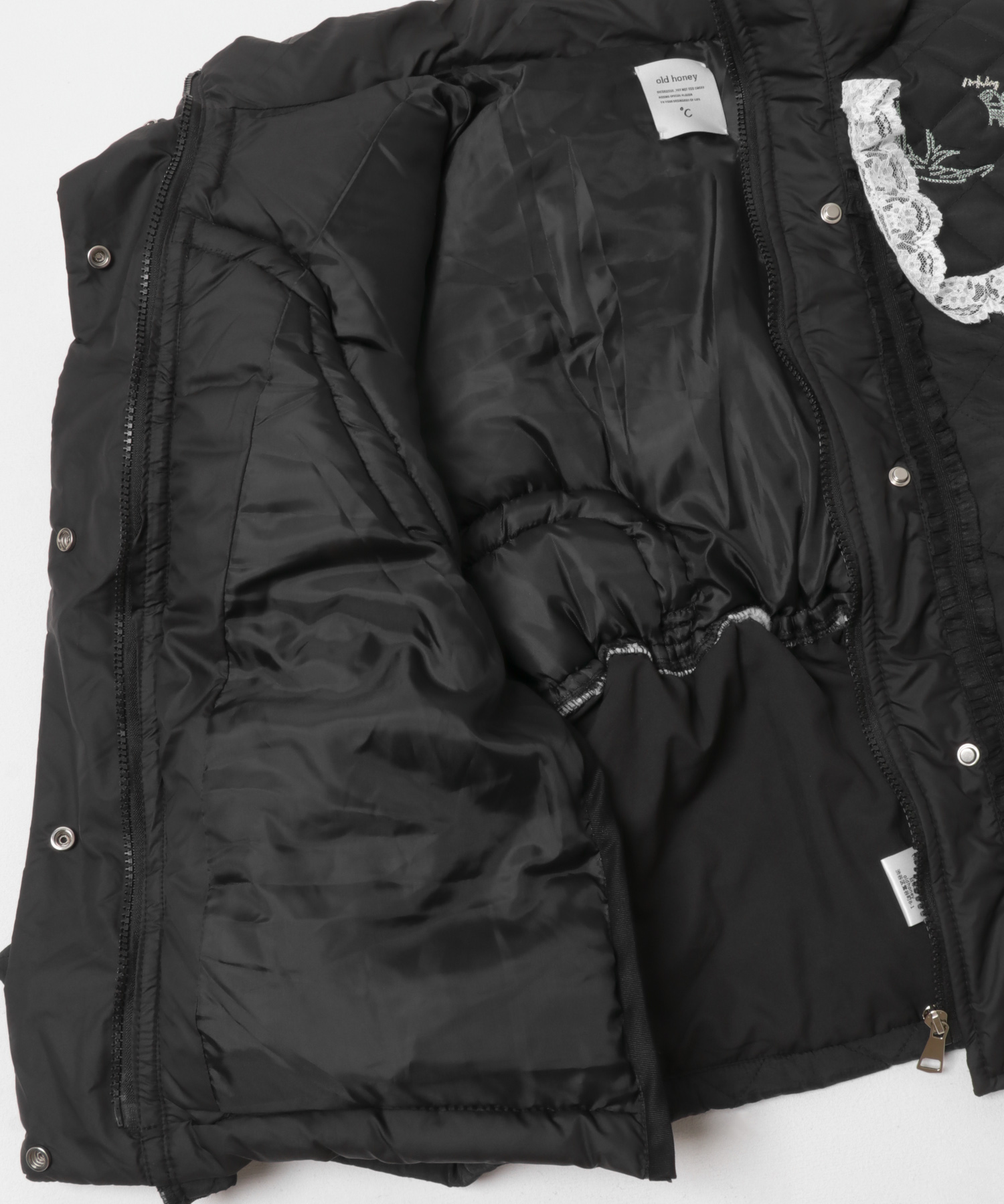 02black