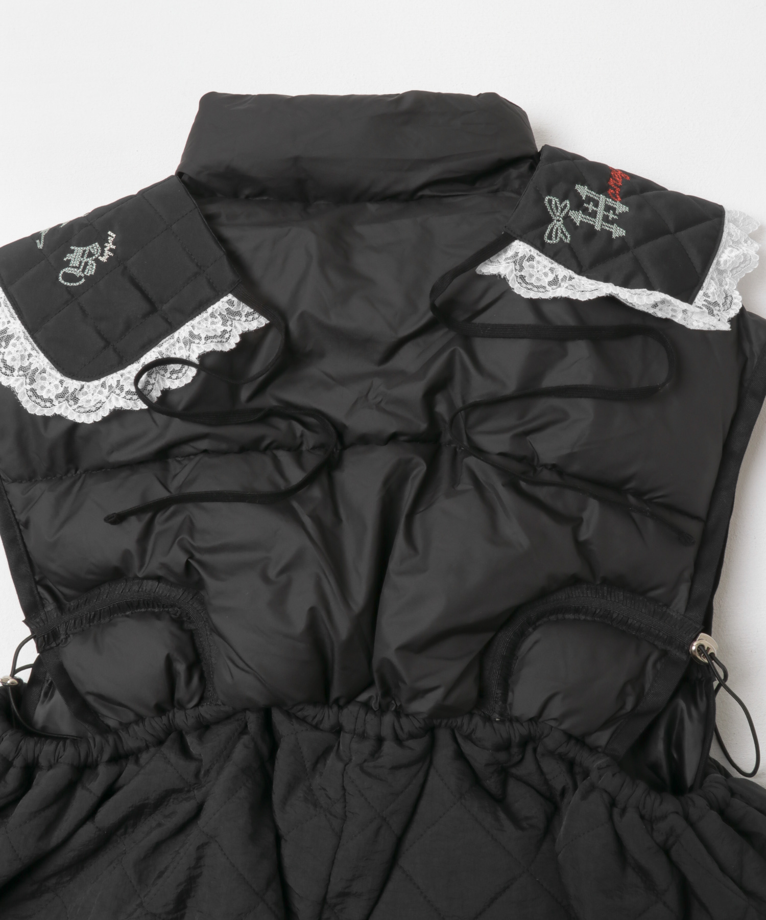 02black