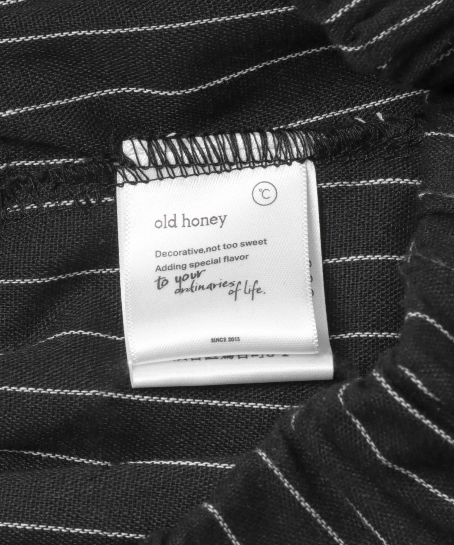02black