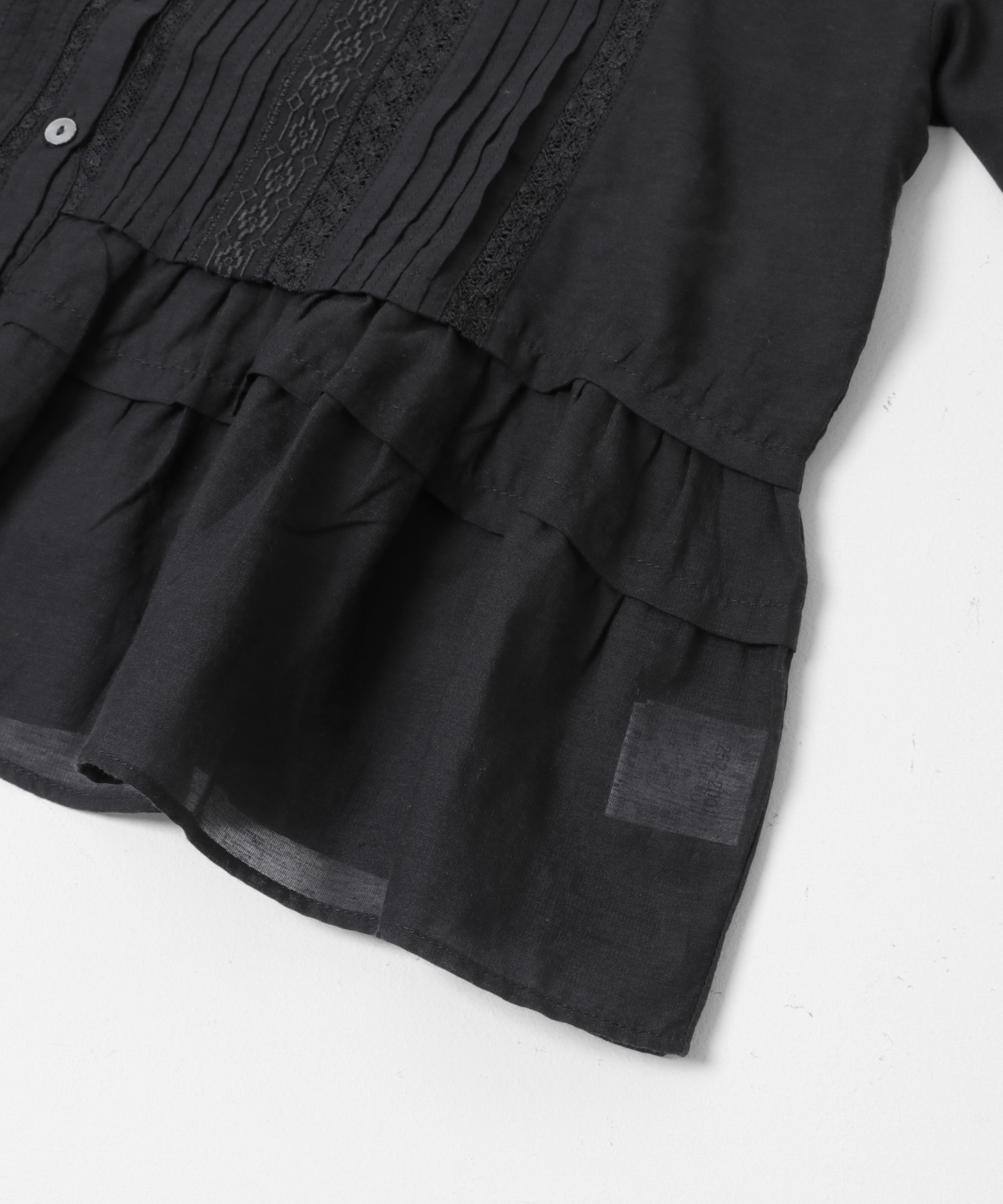 PIN TACK BLOUSE BLACK Free