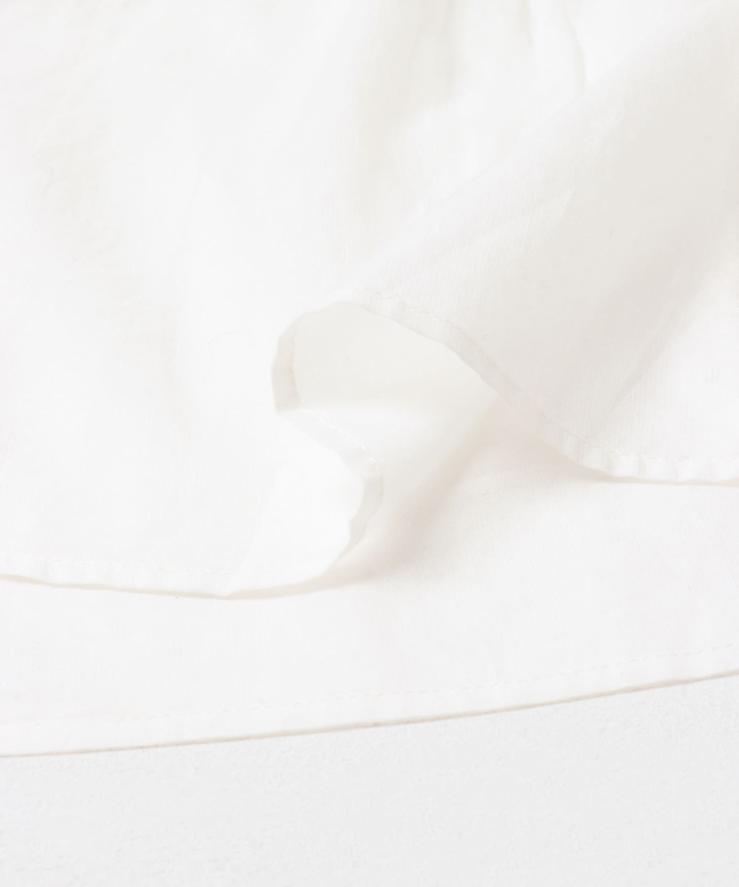 FANAKA　FRILL COLLAR BLOUSE OFF FREE