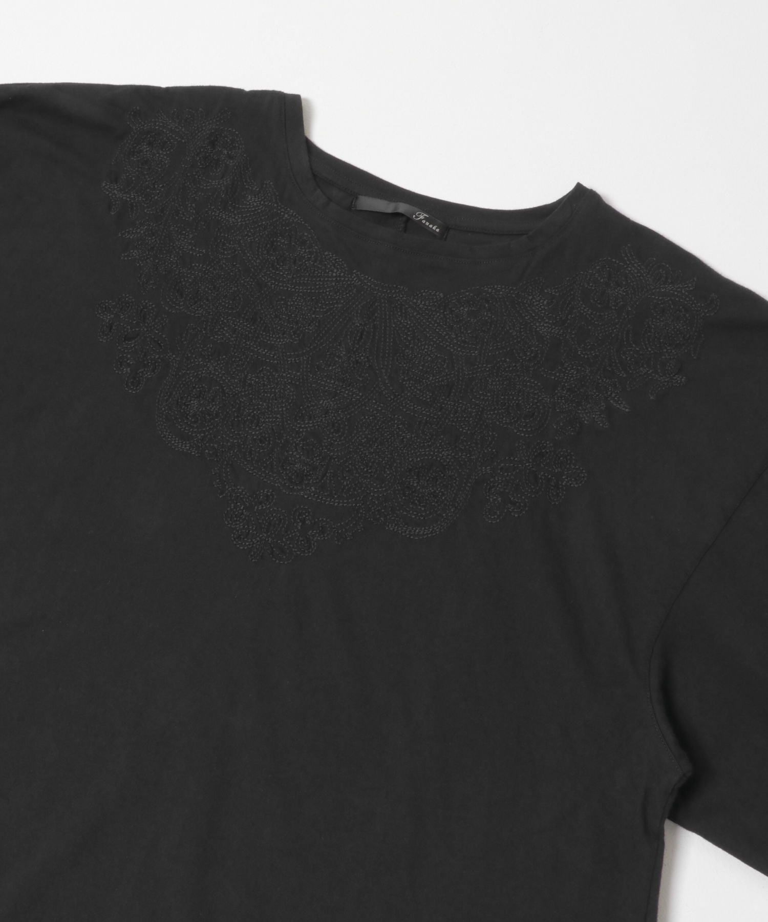 FANAKA 　MBROIDERY L/S P/O BLACK FREE