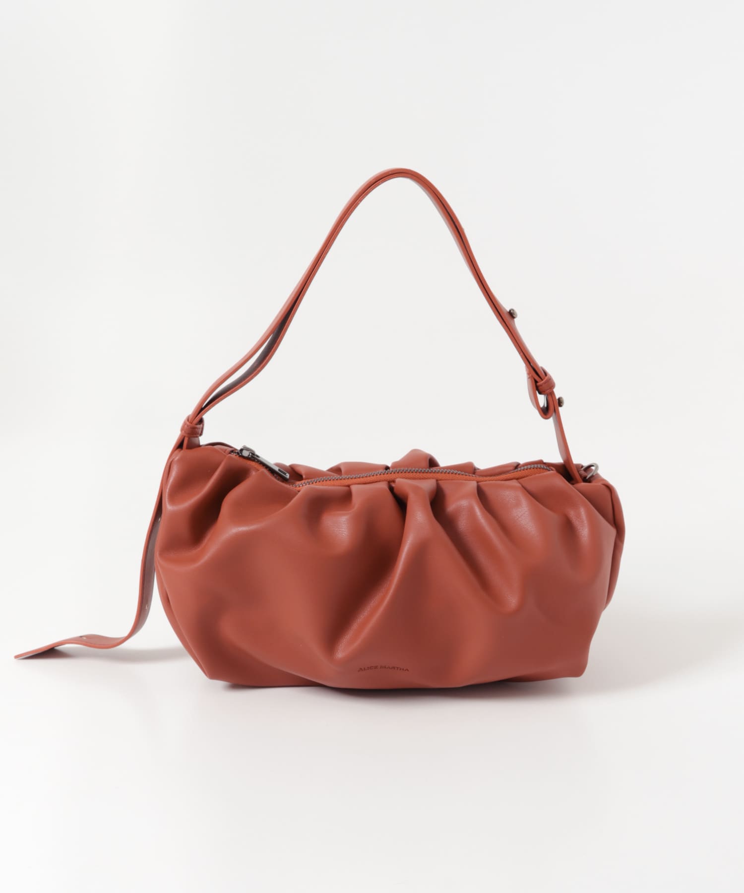 ALICE MARTHA　ERIN A BRICK FREE