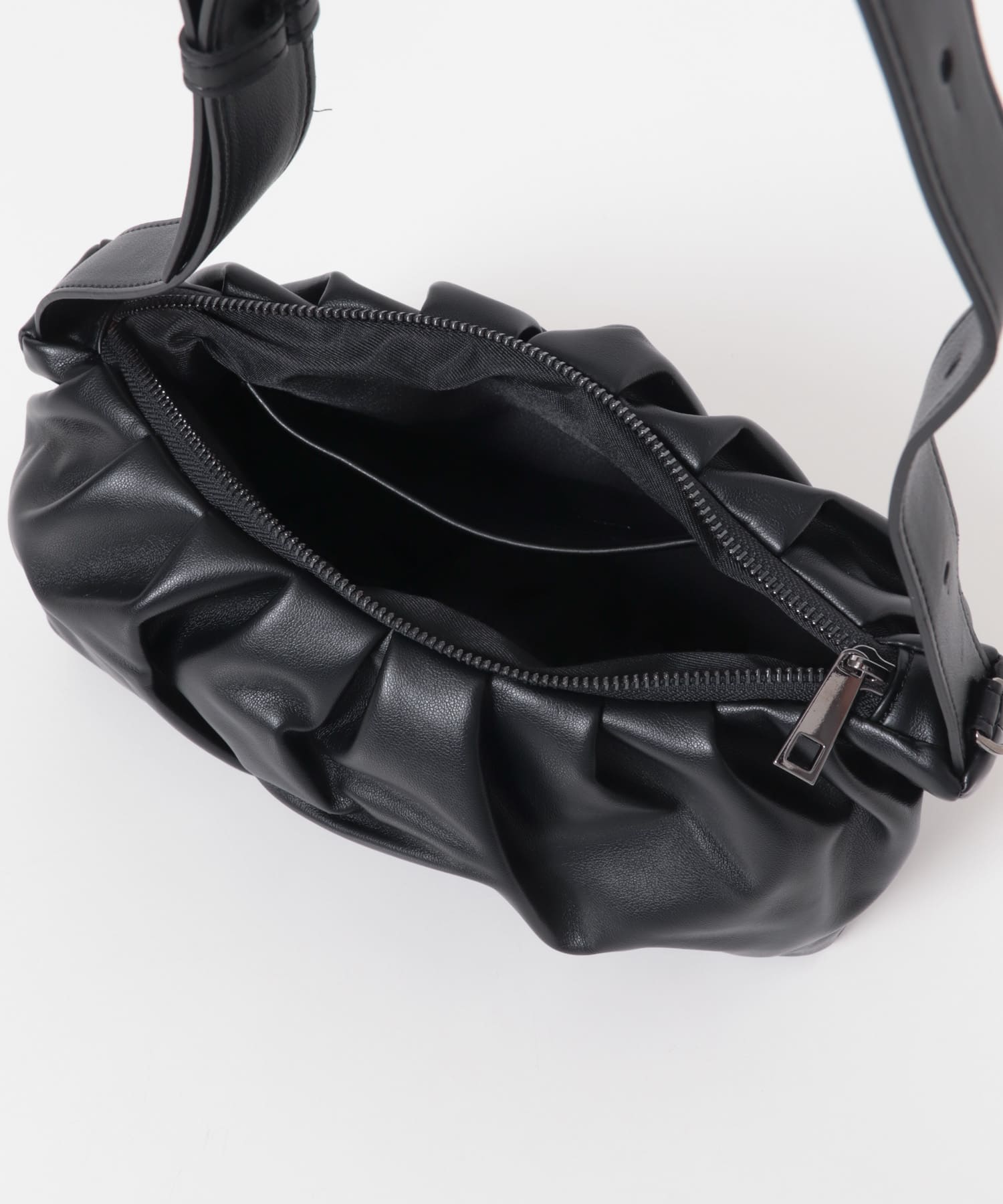 0 BLACK