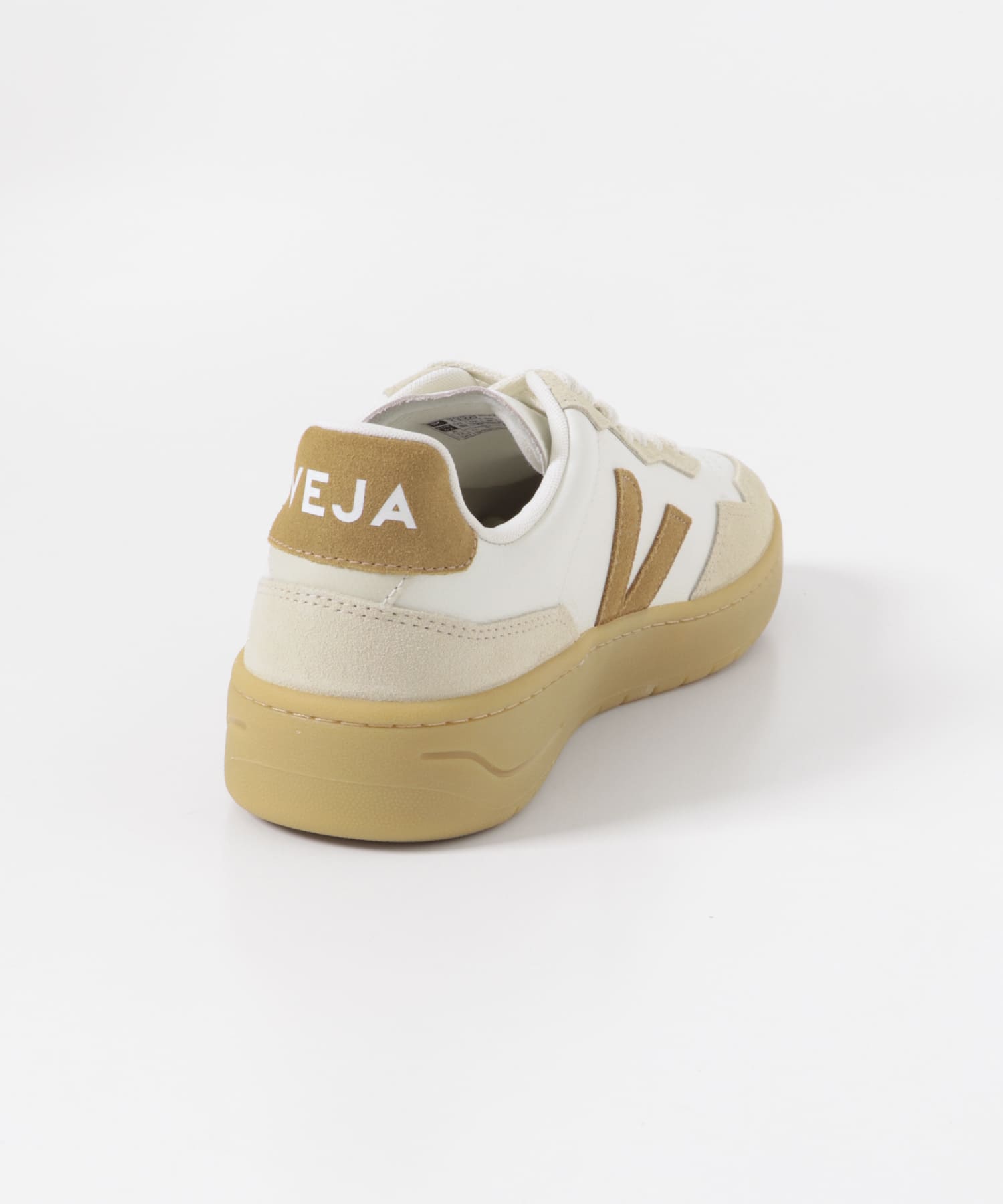 veja　V90 pure camel almond CAMEL 41