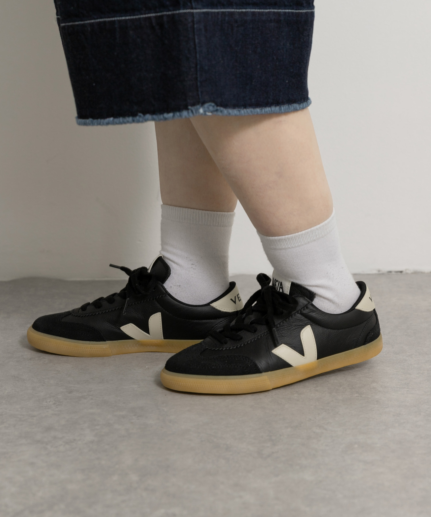 veja　VOLLEY-black pierre