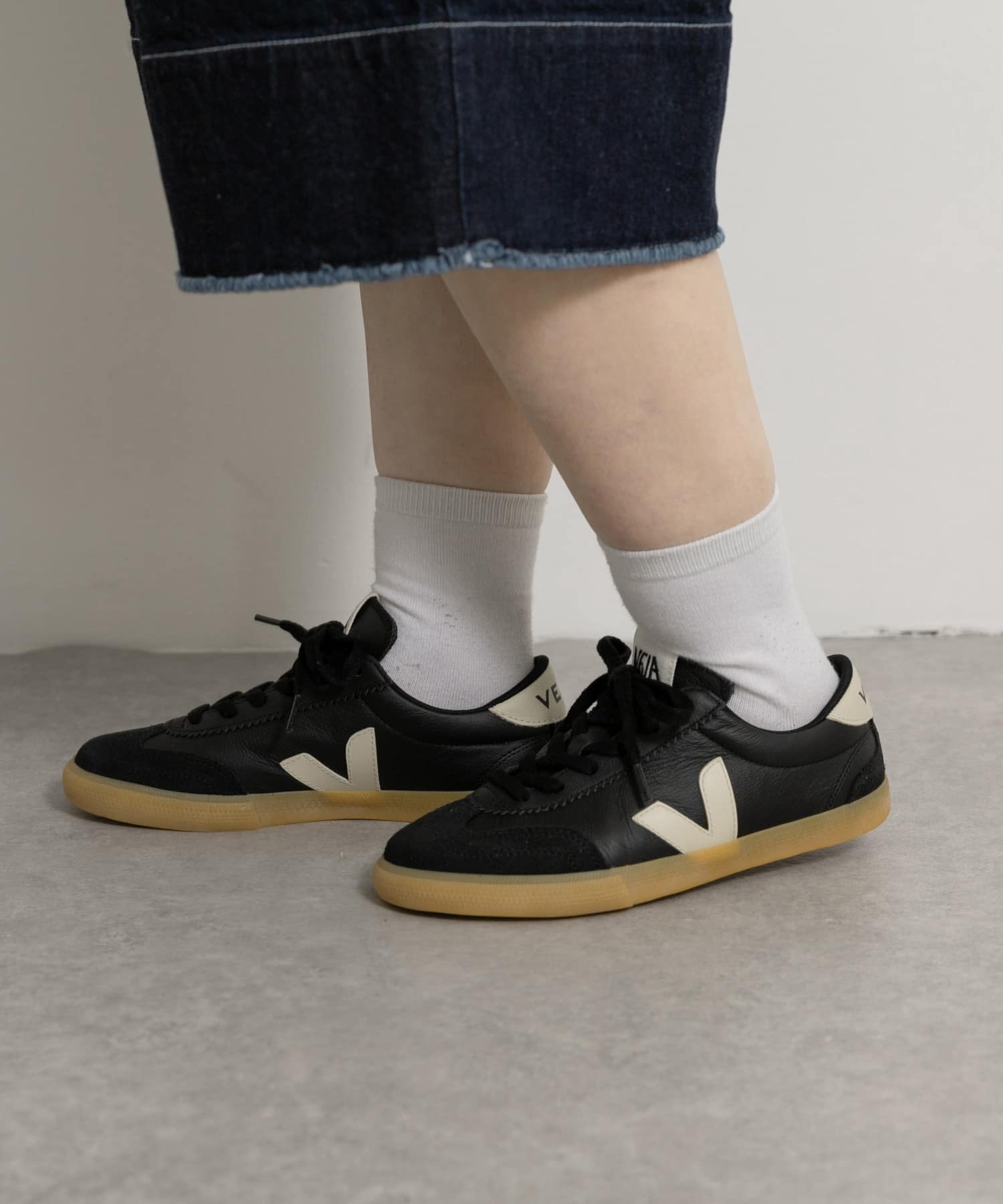 veja　VOLLEY-black pierre BLACK 36