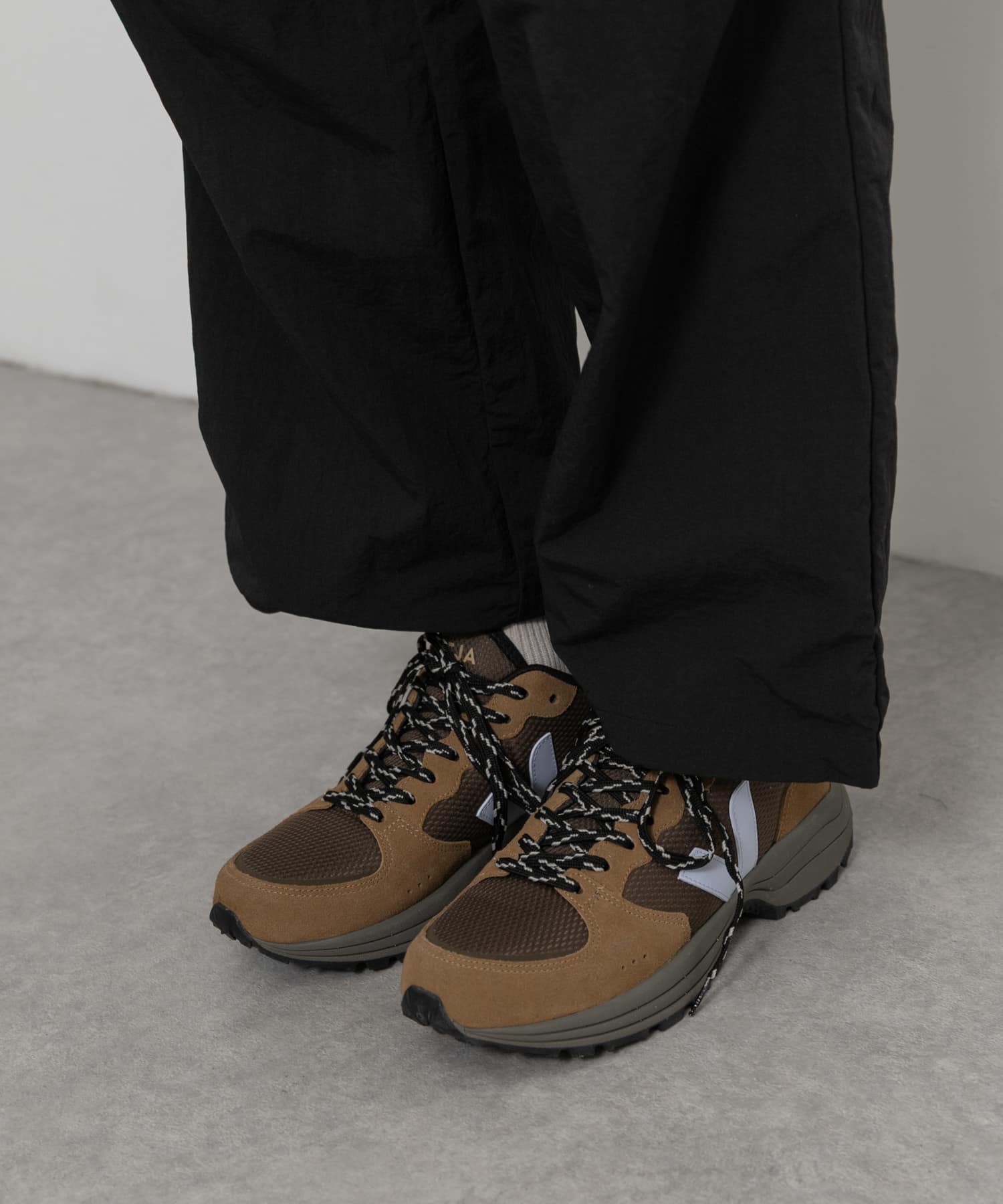 veja　VENTURI Ⅱ eagle swan