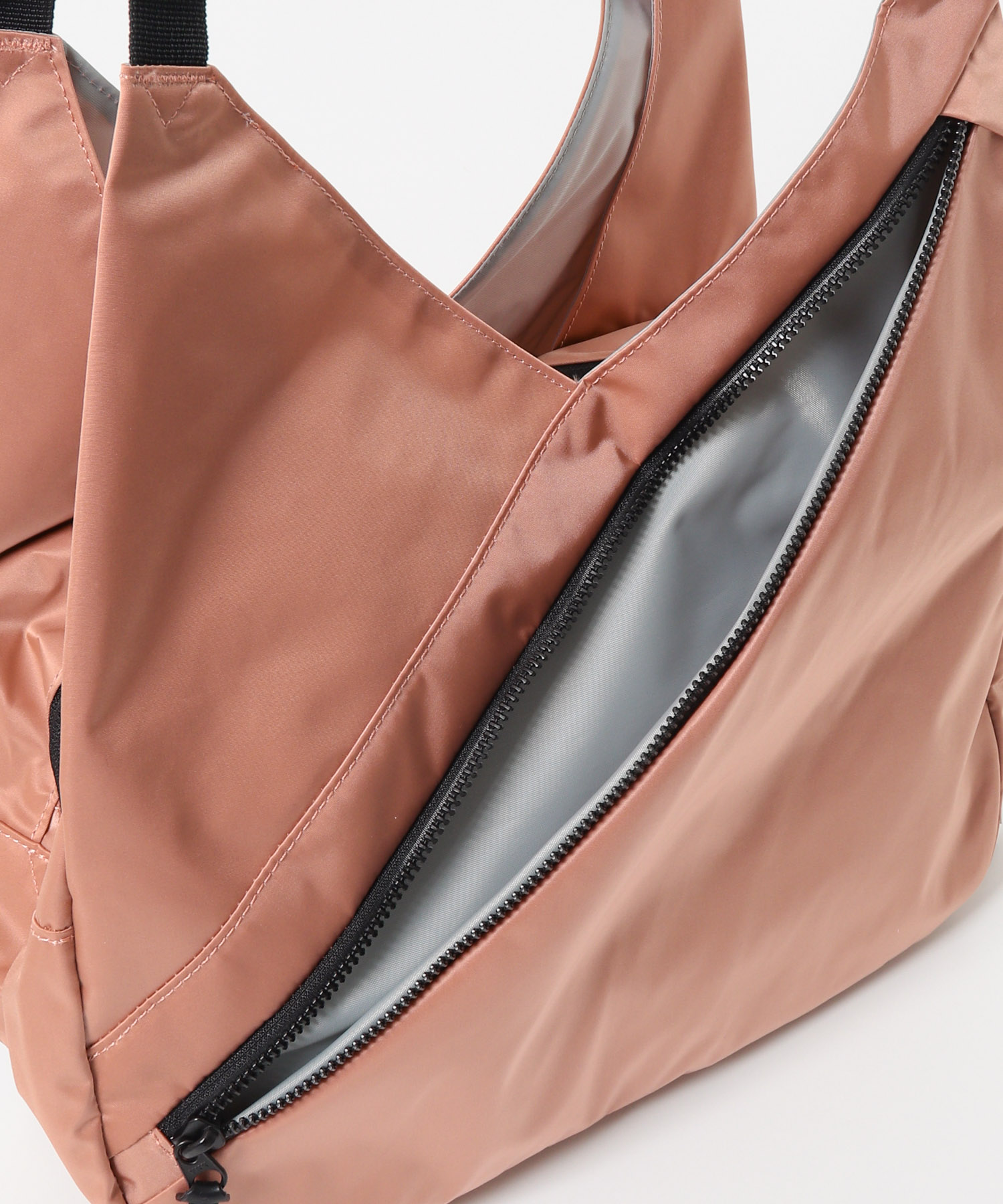 AIGLE　アーバン ショルダーバッグ P.PINK one