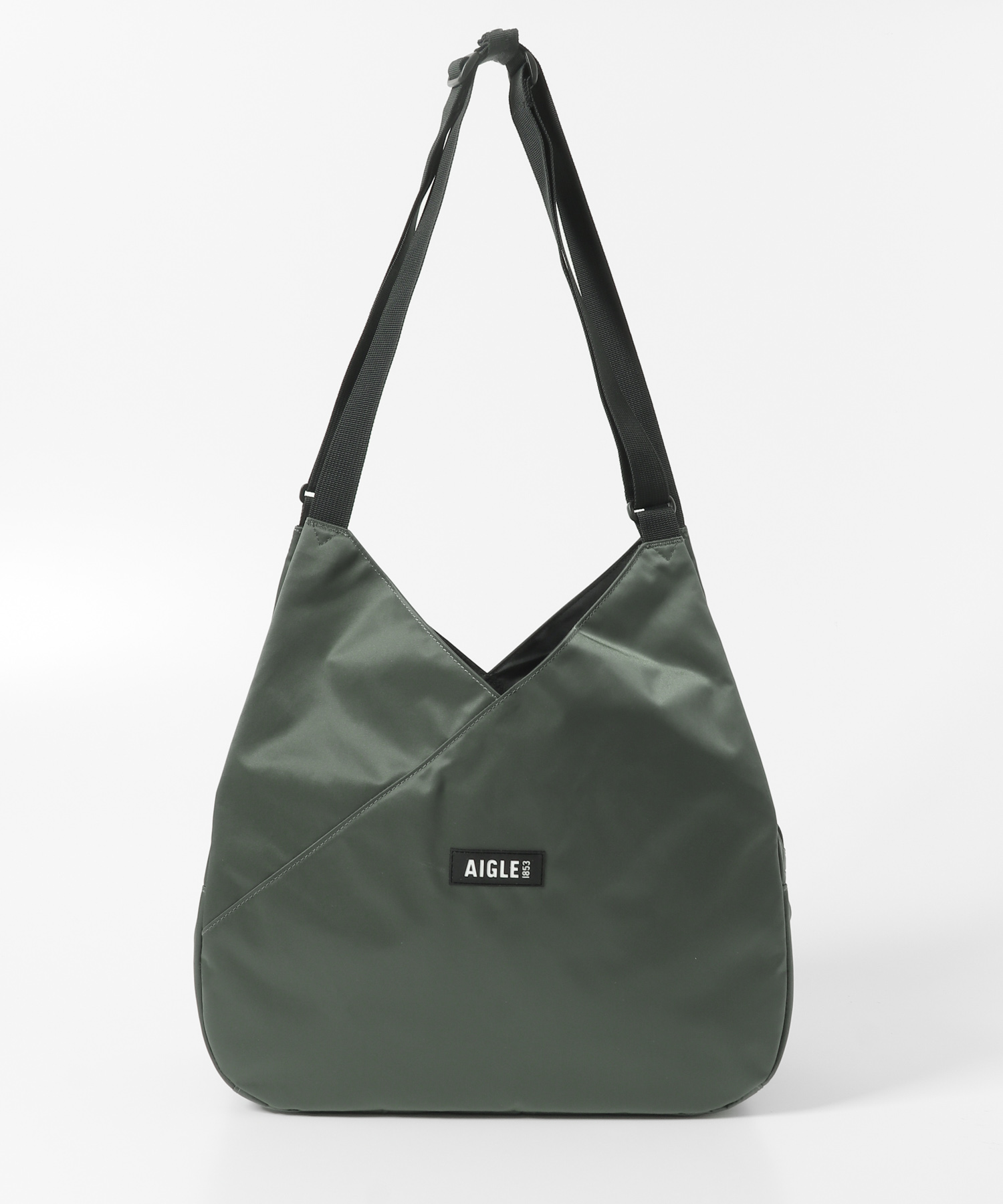 AIGLE アーバン ショルダーバッグ