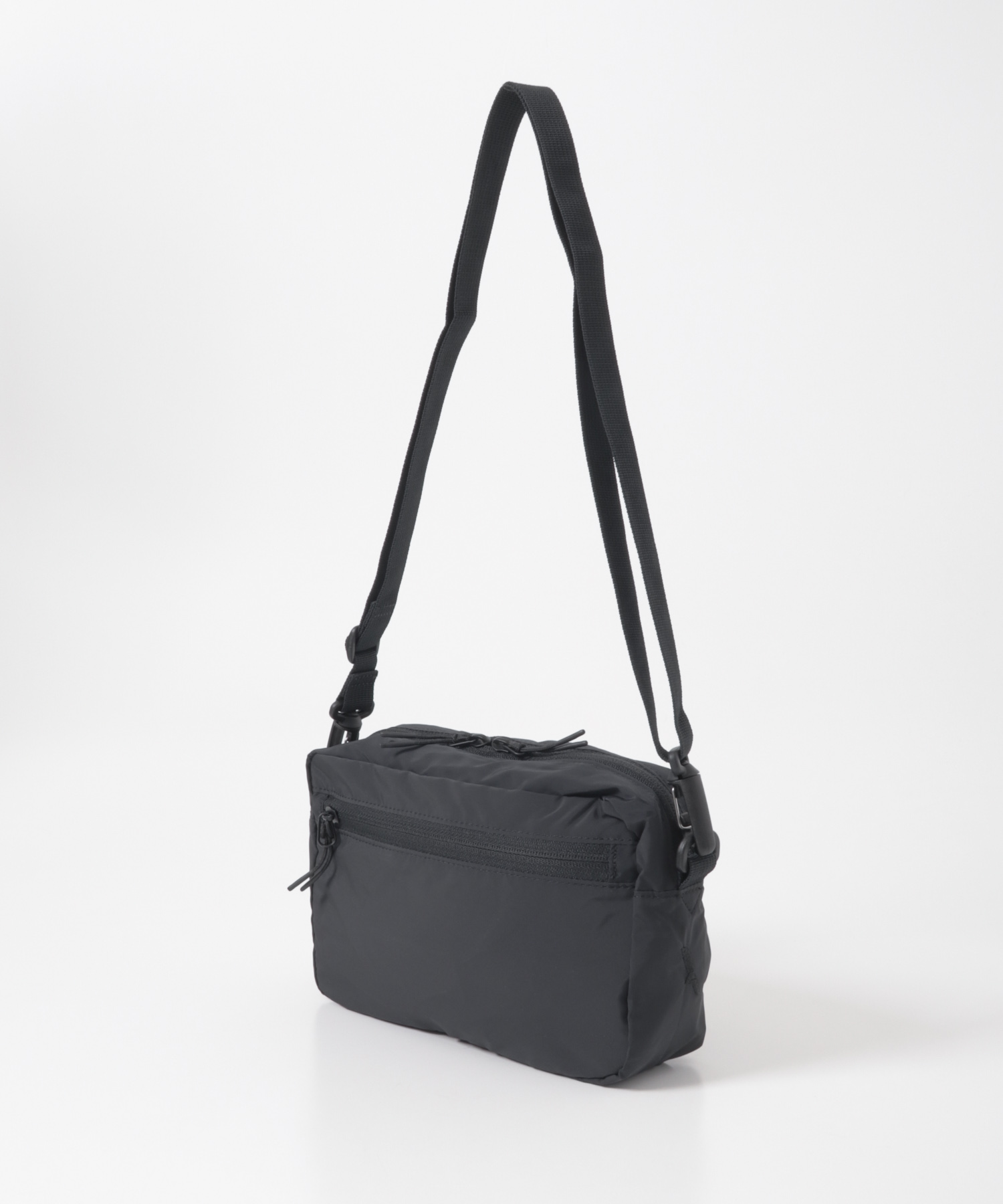AIGLE　パッカブル ミニショルダーバッグ NOIR one