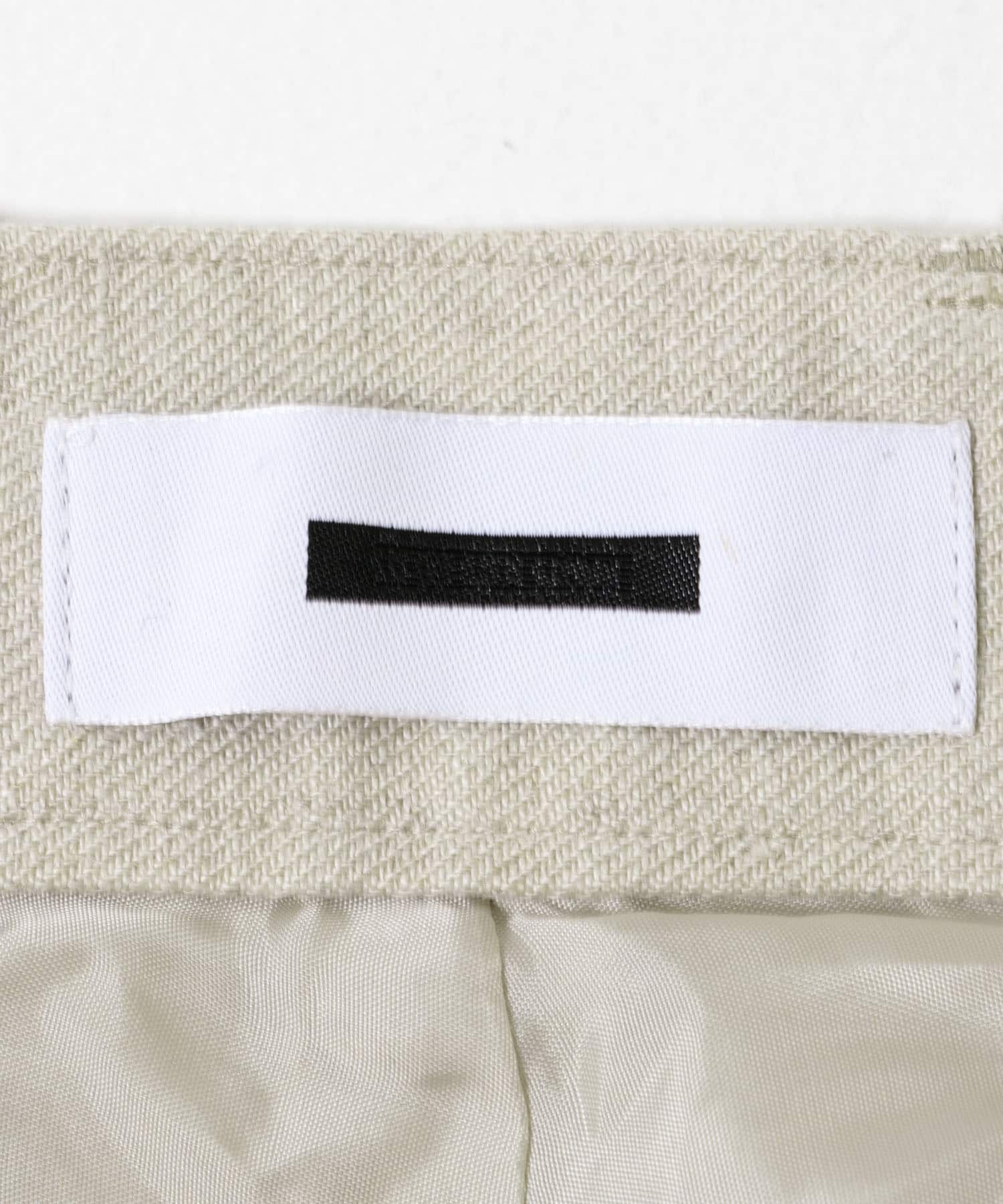 REVERBERATE　TACKED TROUSERS ECRU 1