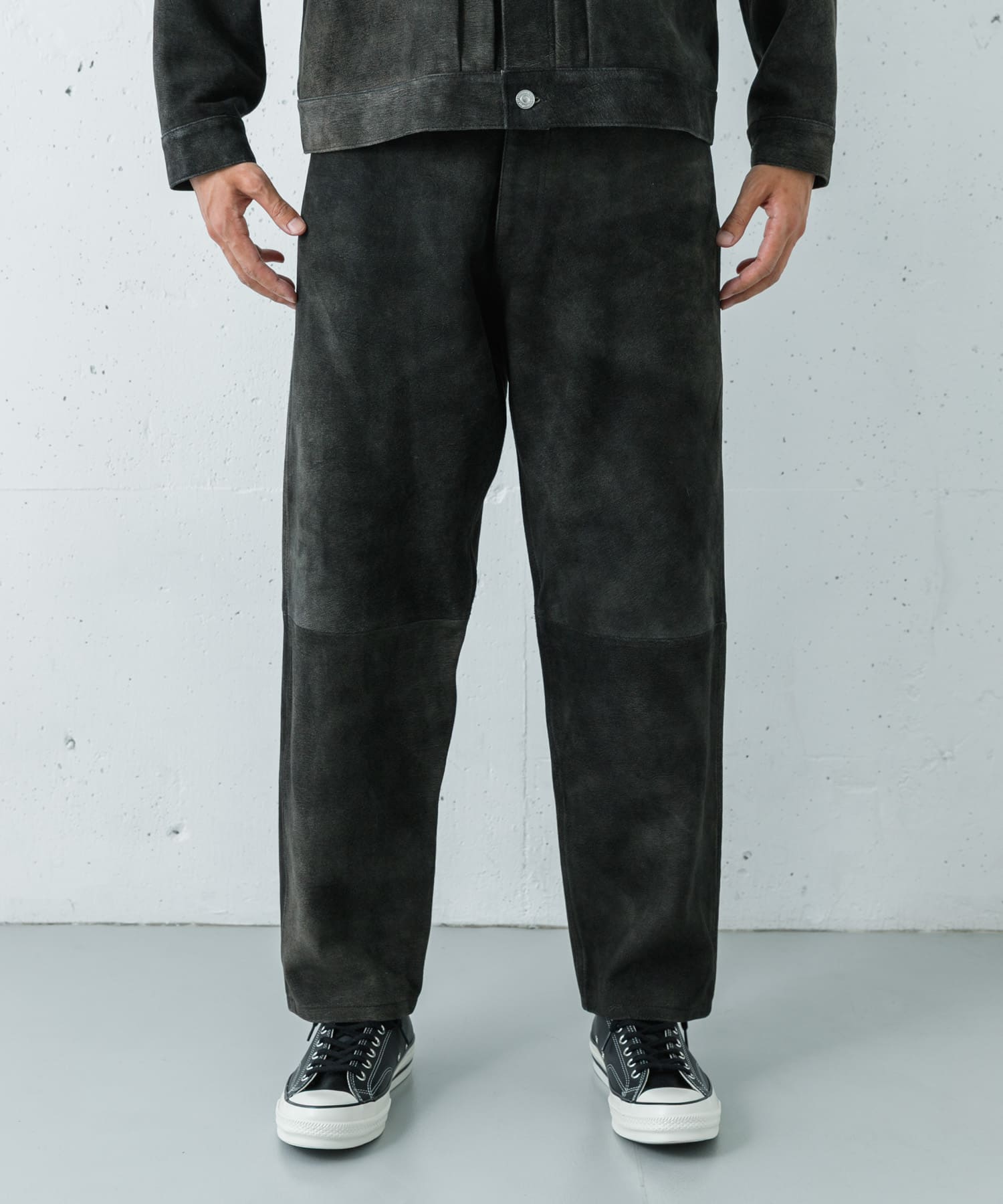 E. TAUTZ パンツ　URBAN RESEARCH別注 別注』SEVEN BY SEVEN×URBAN RESEARCH LEATHER WIDE PANTS(M NAVY