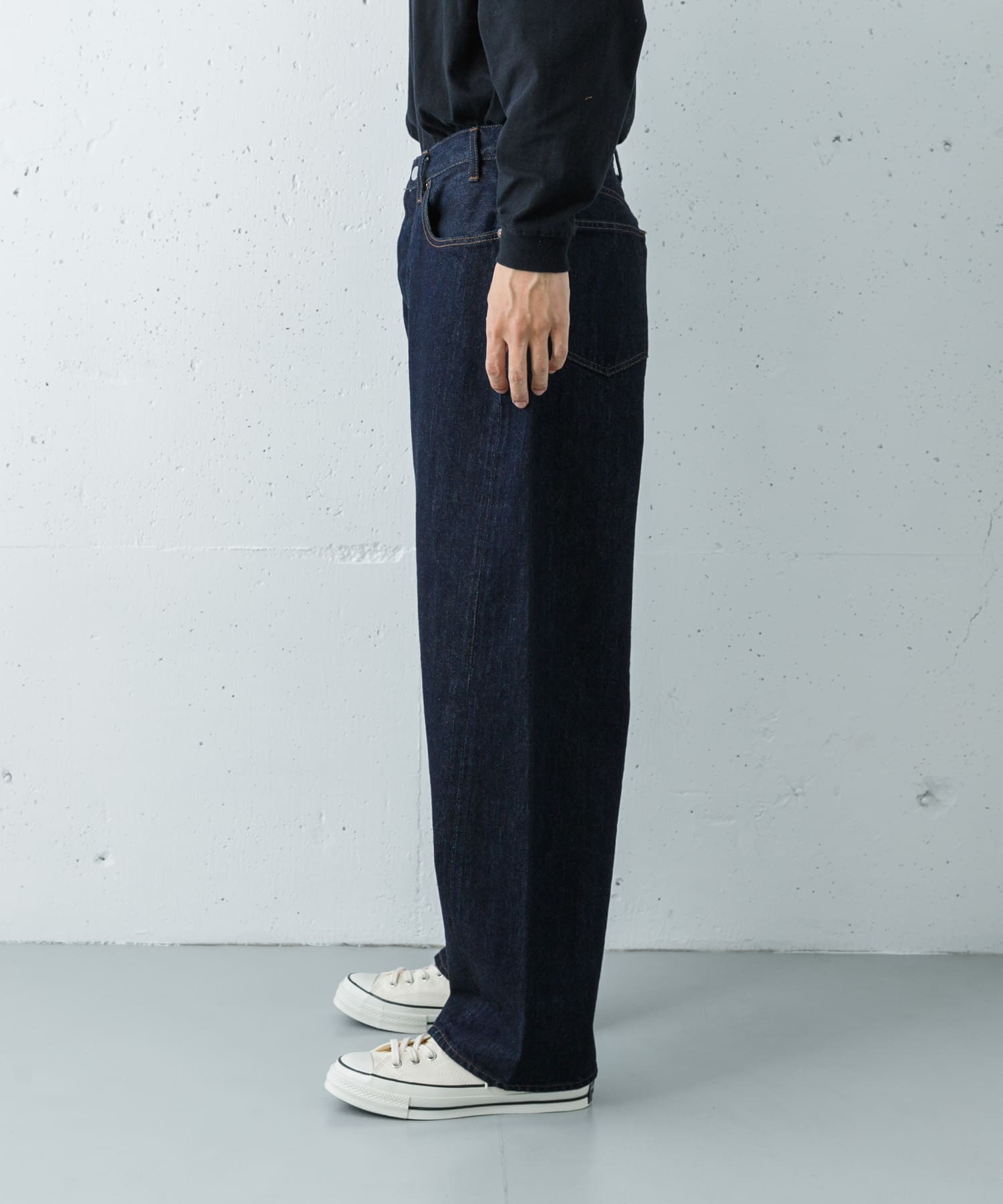 DARK NAVY