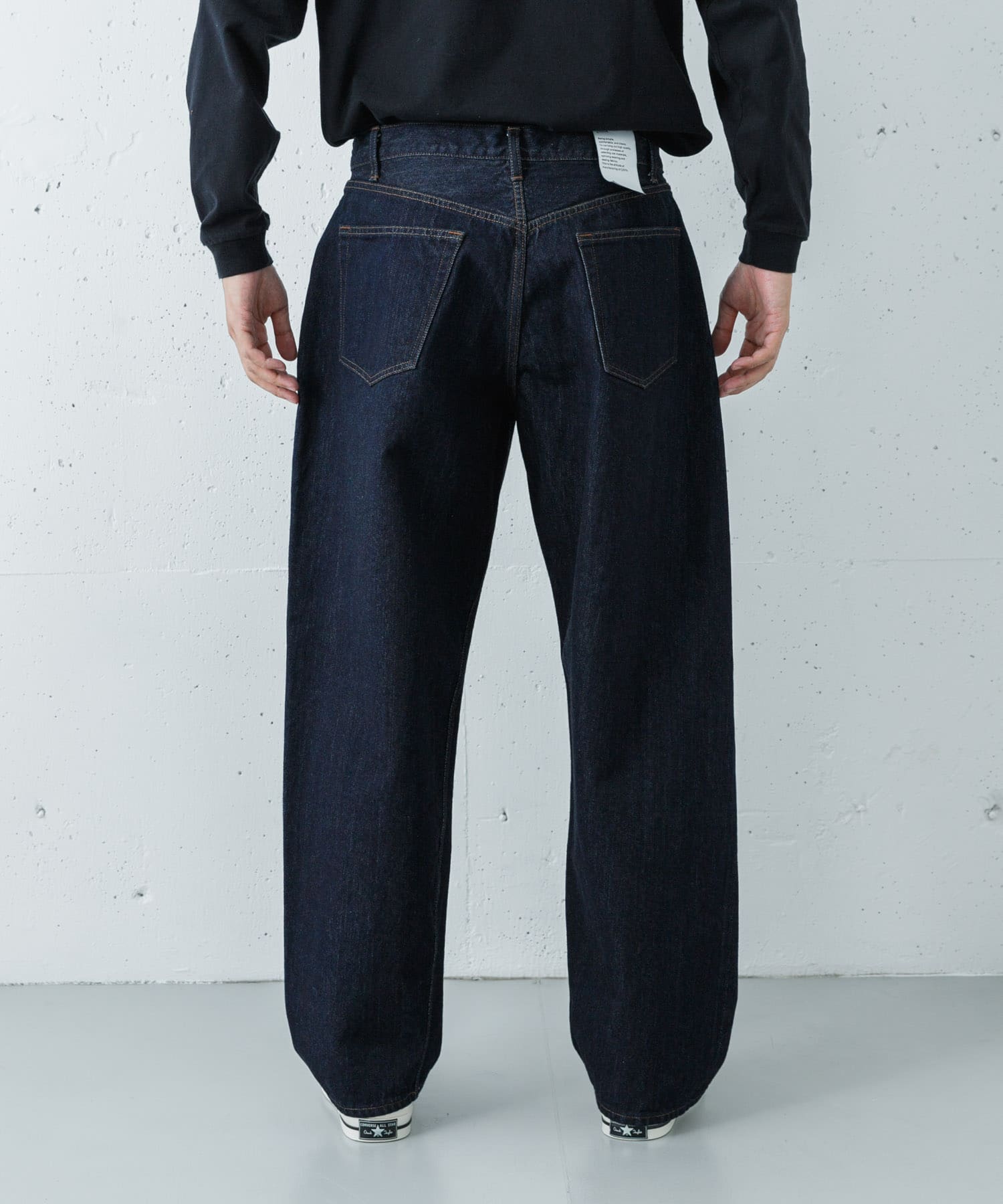 DARK NAVY