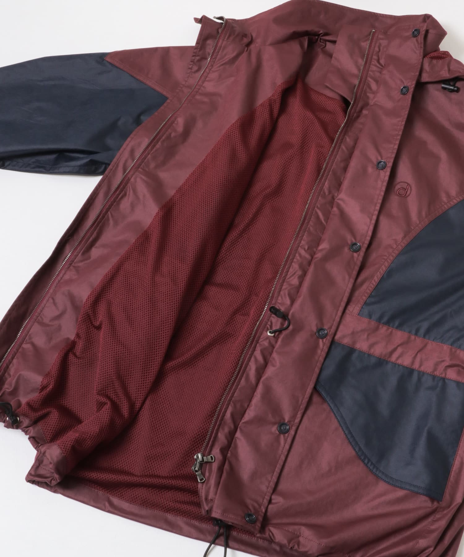 The DUFFER N NEPHEWS　HOODED WIND BREAKER WAX WINE/NAVY S