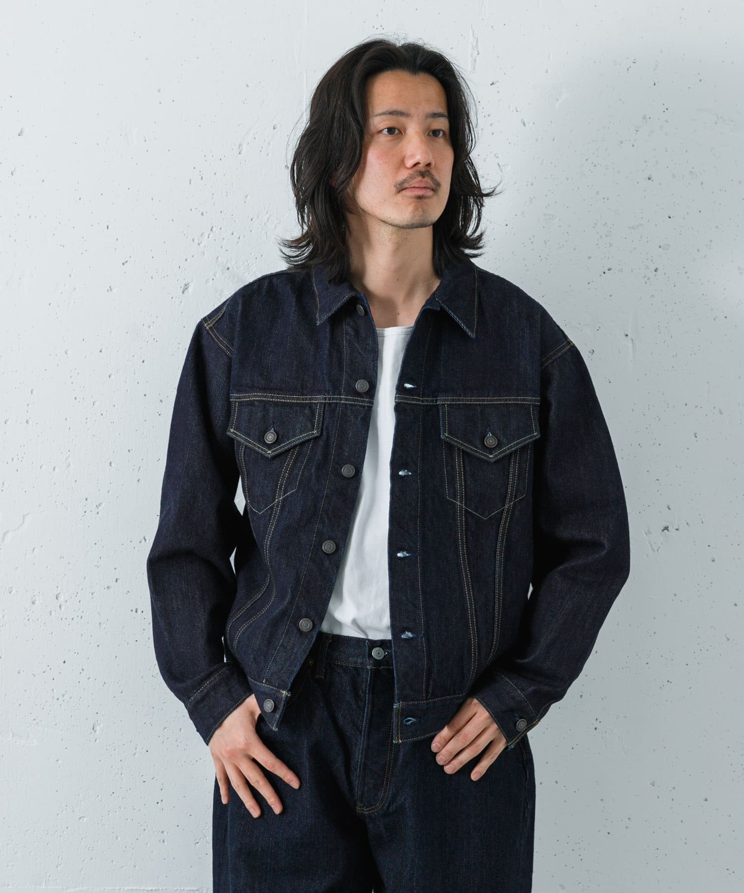 DARK NAVY
