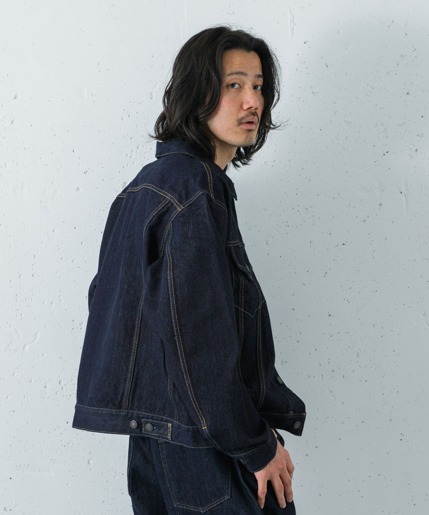 DARK NAVY