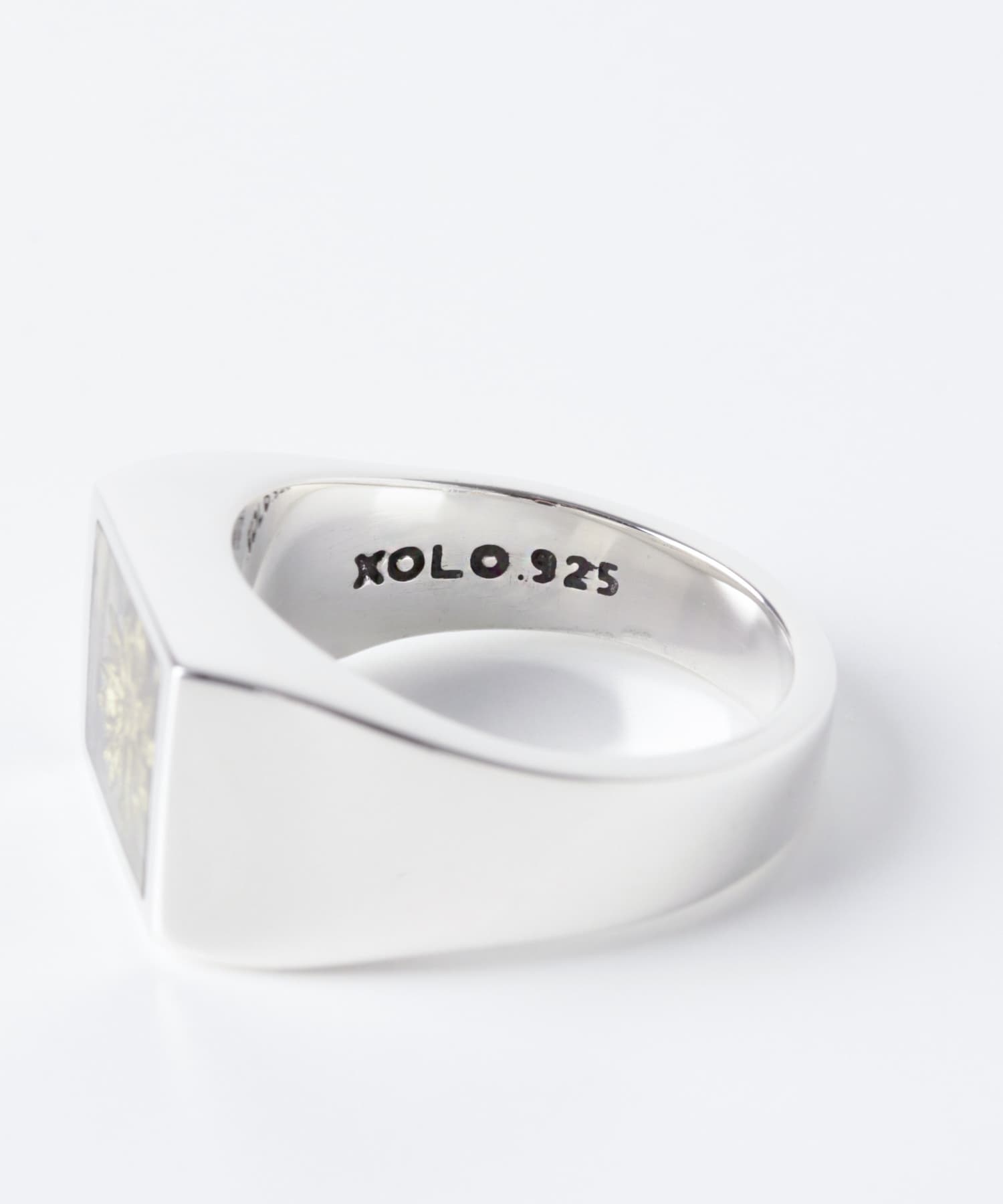 XOLO　SIGNET RING WITH GRAY SILVER L