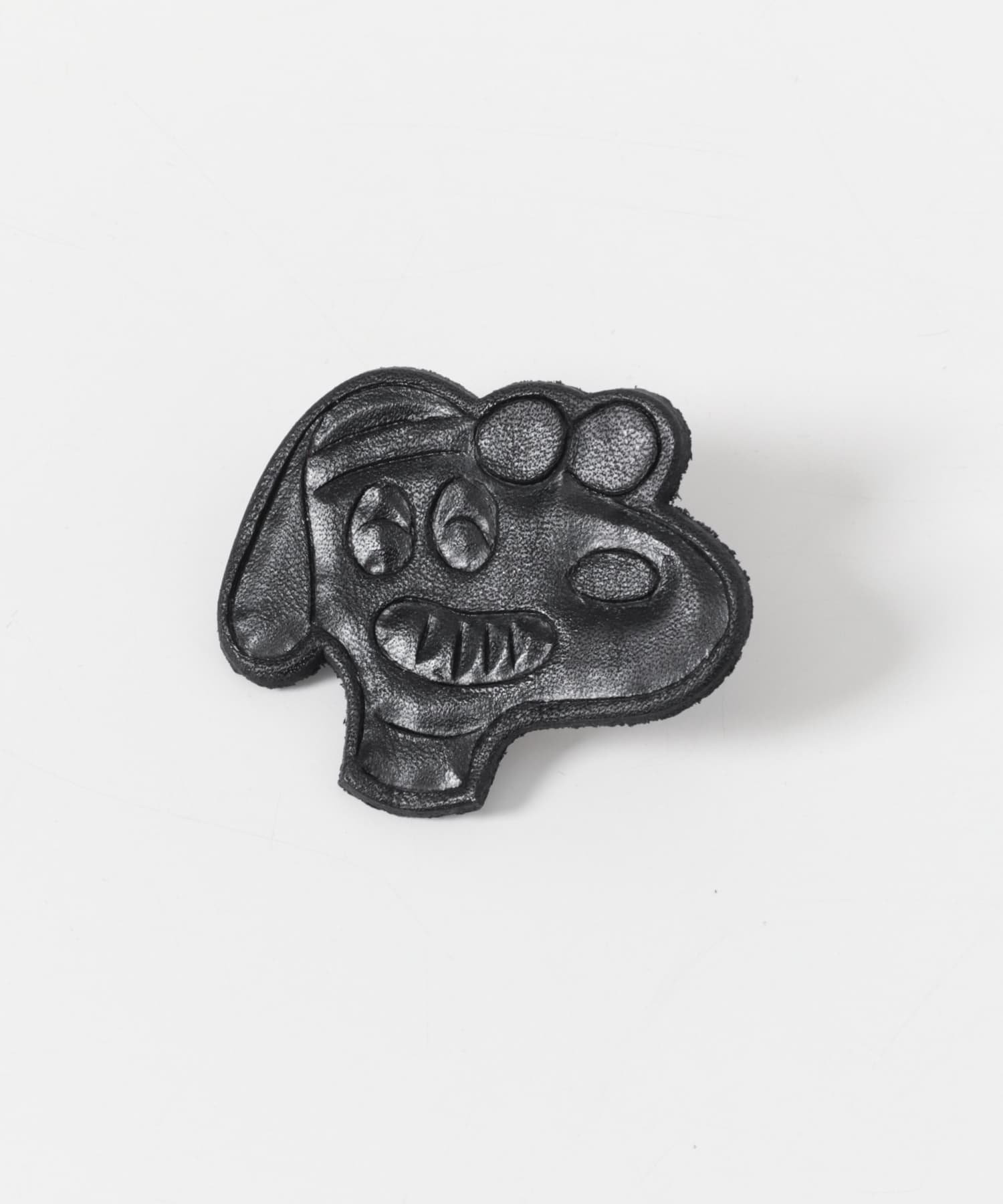 SEVEN BY SEVEN　LEATHER CARVING PINS S