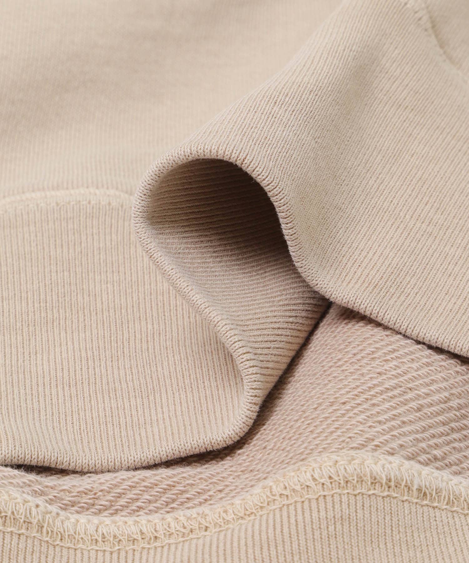 BEIGE A