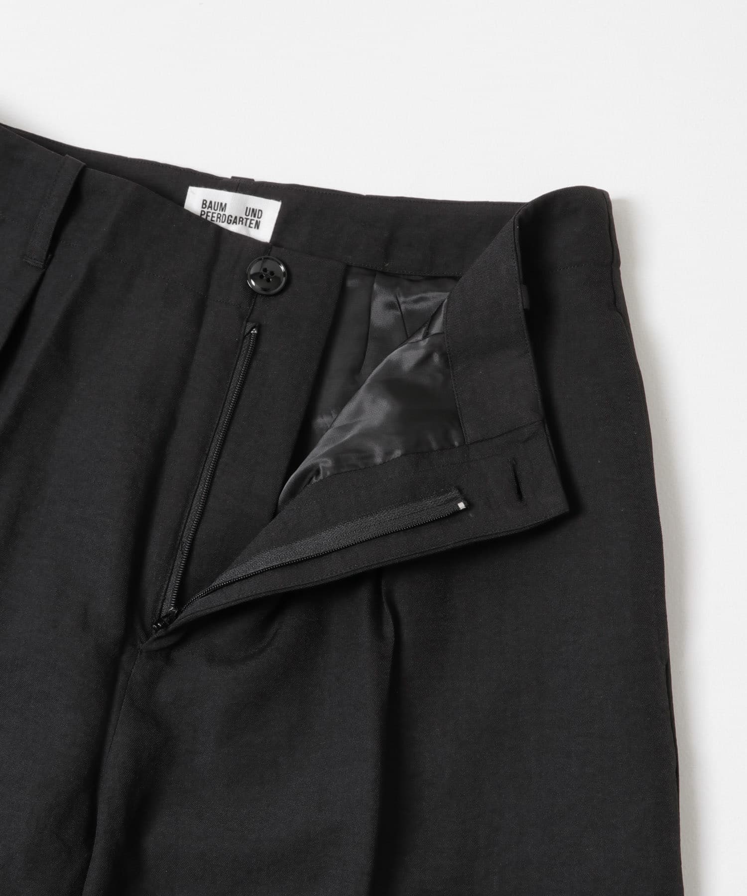 BAUM UND PFERDGARTEN　NERIA C9999 36