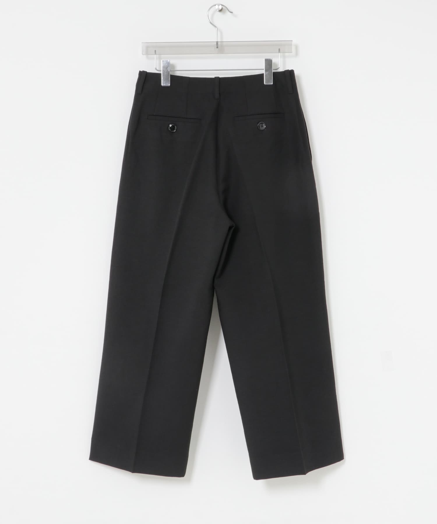 BAUM UND PFERDGARTEN　NERIA C9999 36