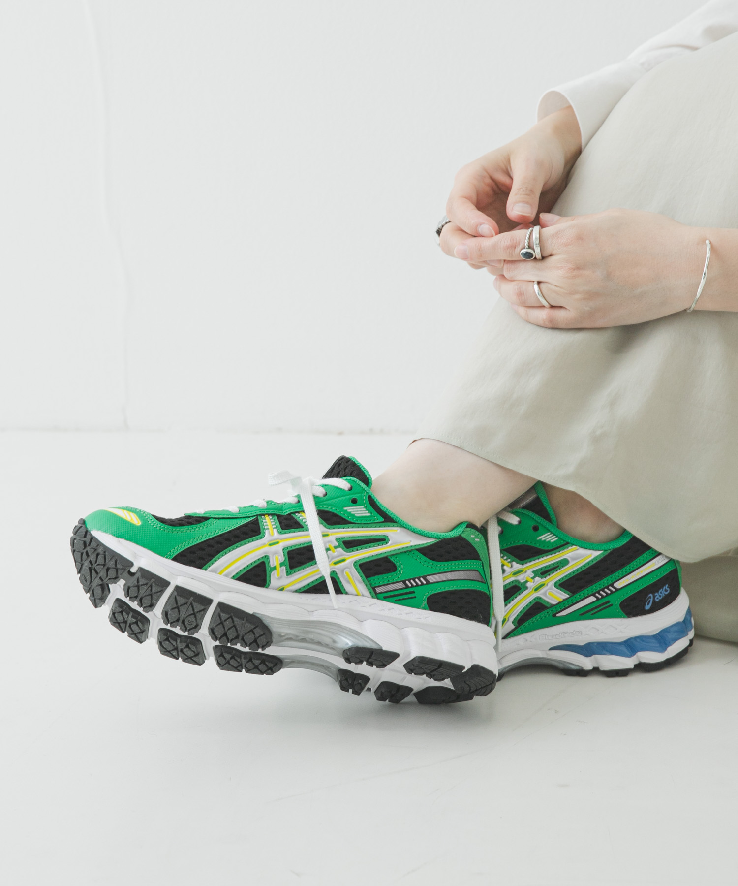 ASICS　GEL-KAYANO 12.1
