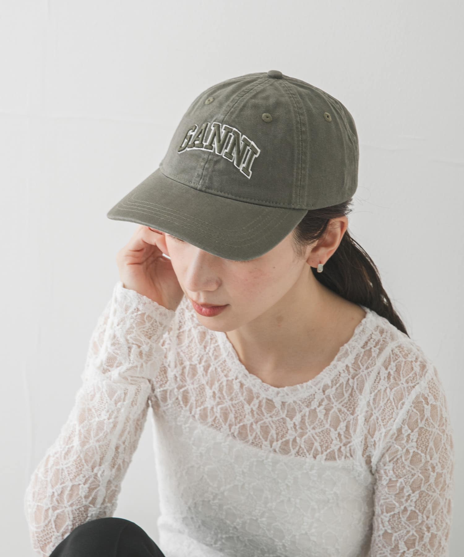 GANNI　WASHED COTTON CANVAS CAP